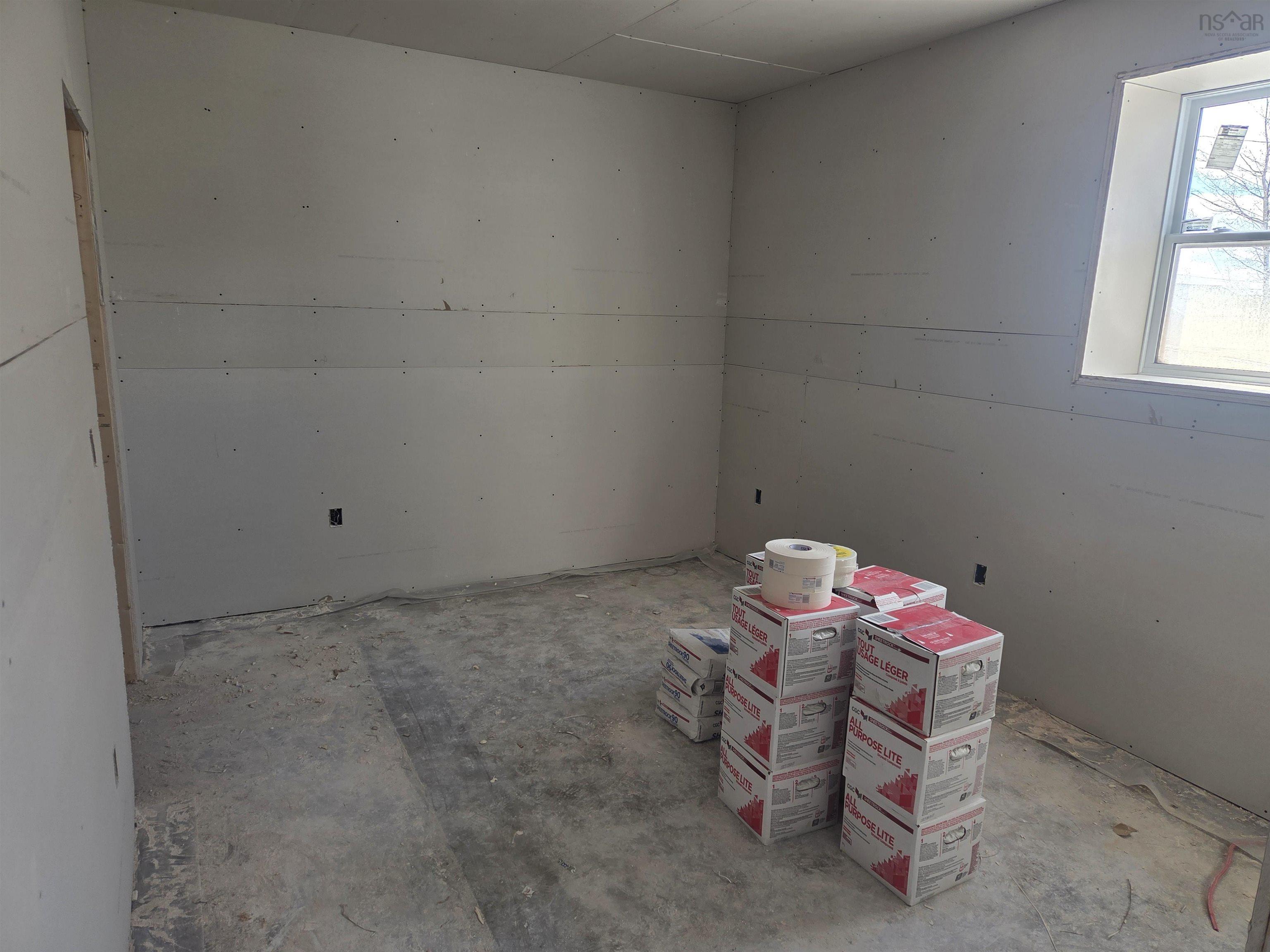 $678,350.00: 91 Burgess Crescent, Windsor