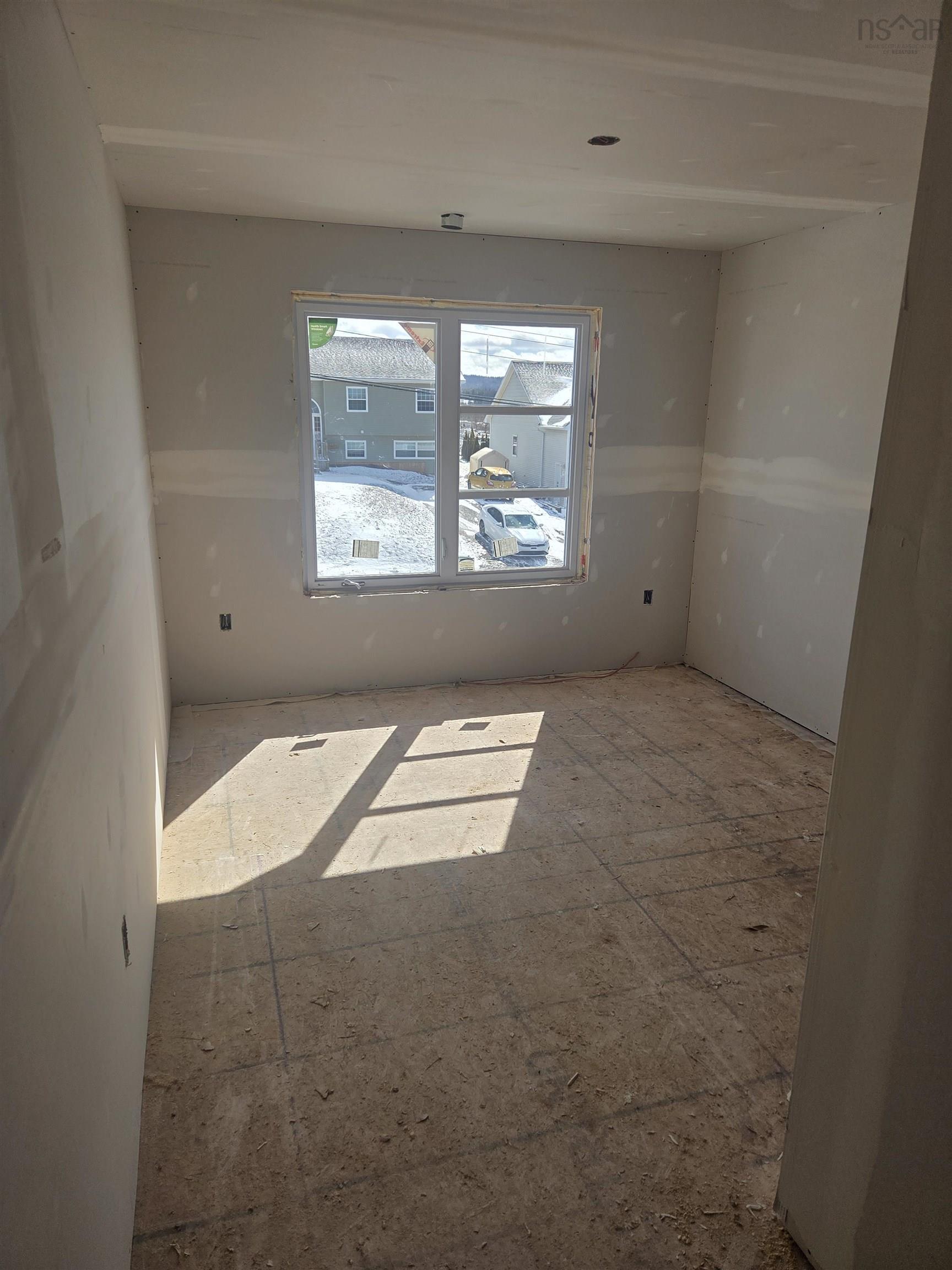 $678,350.00: 91 Burgess Crescent, Windsor