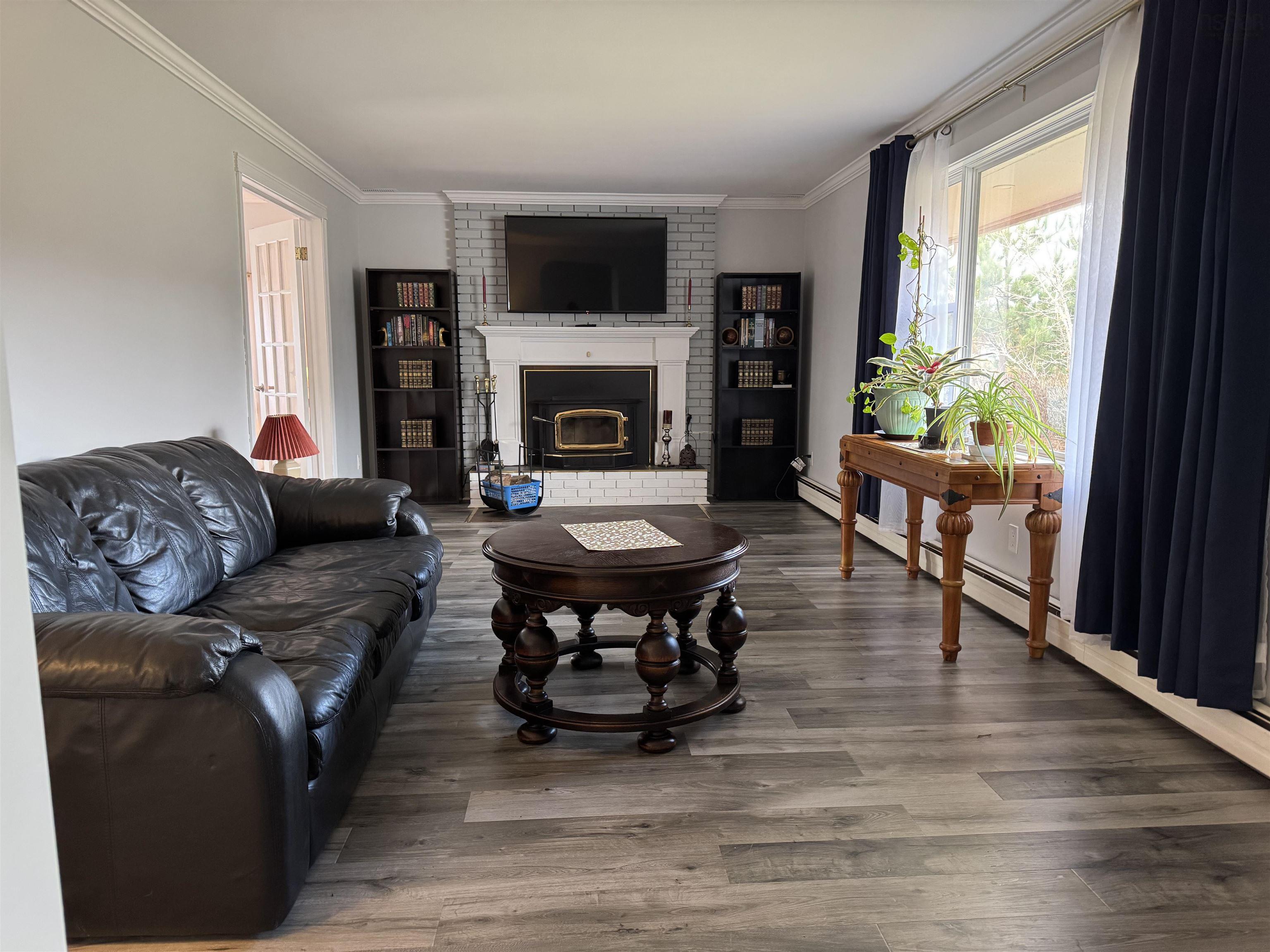 $434,900.00: 2966 Highway 311, Upper North River
