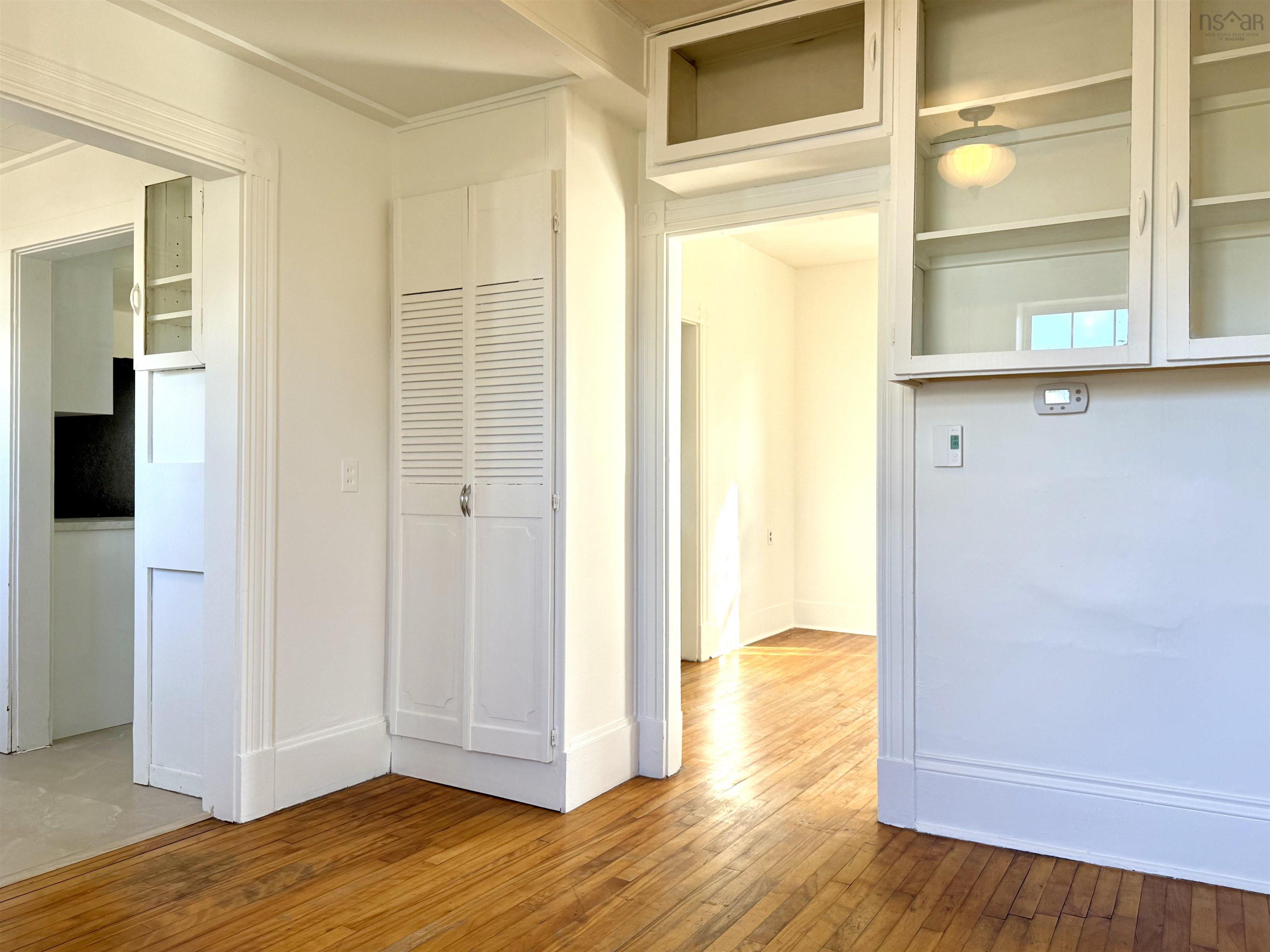 $249,995.00: 190 Church Street, Amherst