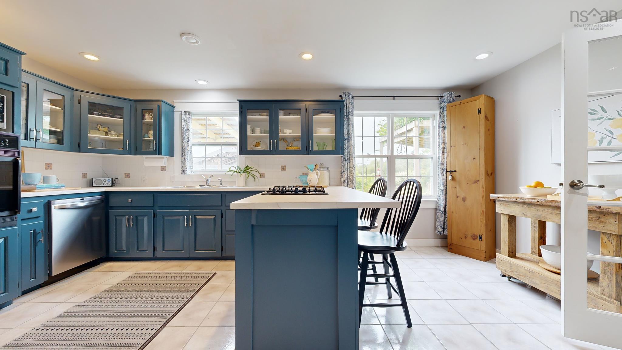 $1,675,000.00: 115 Magee Road, Port Williams