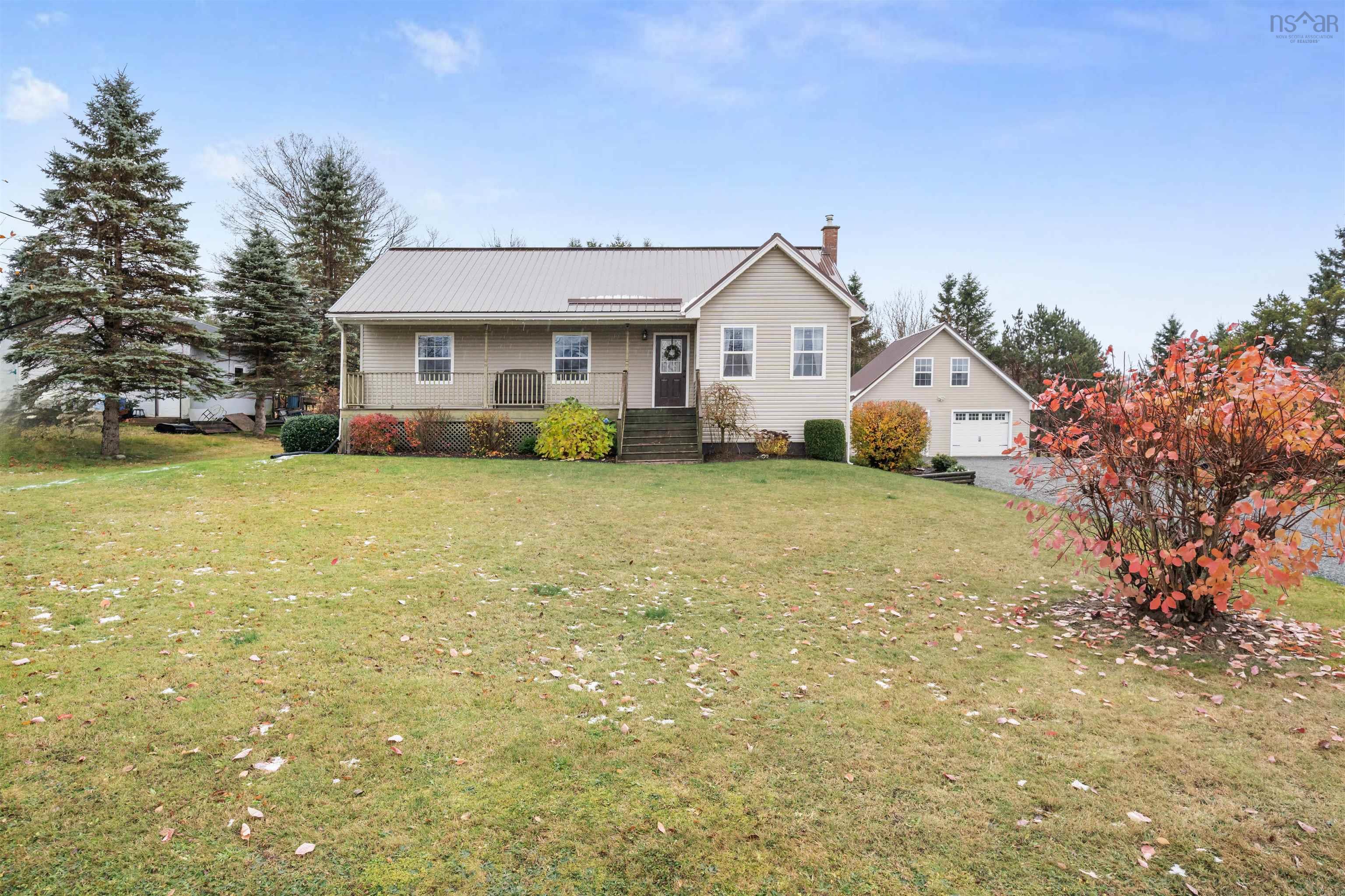 $610,000.00: 11 Downsview Drive, Lower Truro