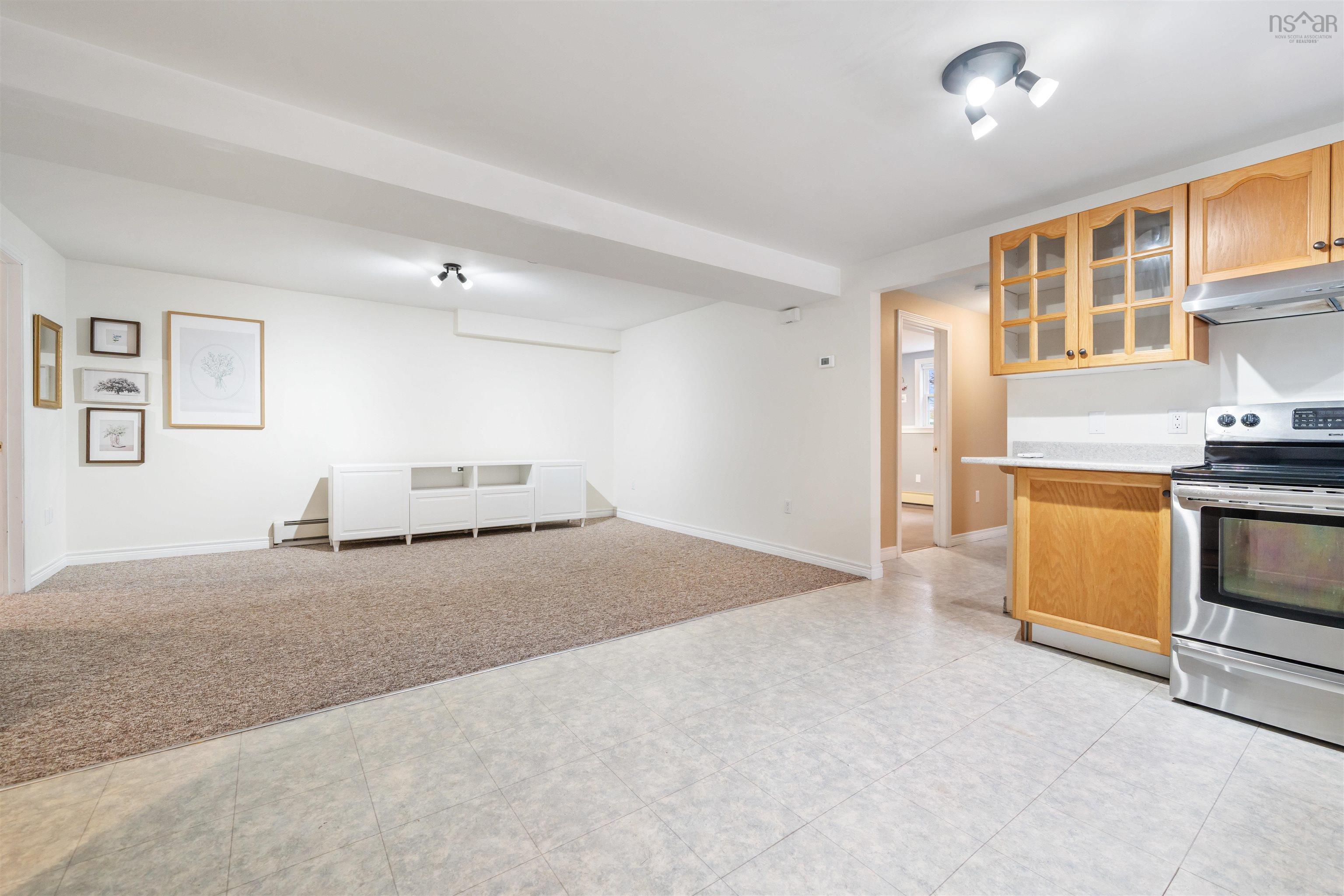 $610,000.00: 11 Downsview Drive, Lower Truro