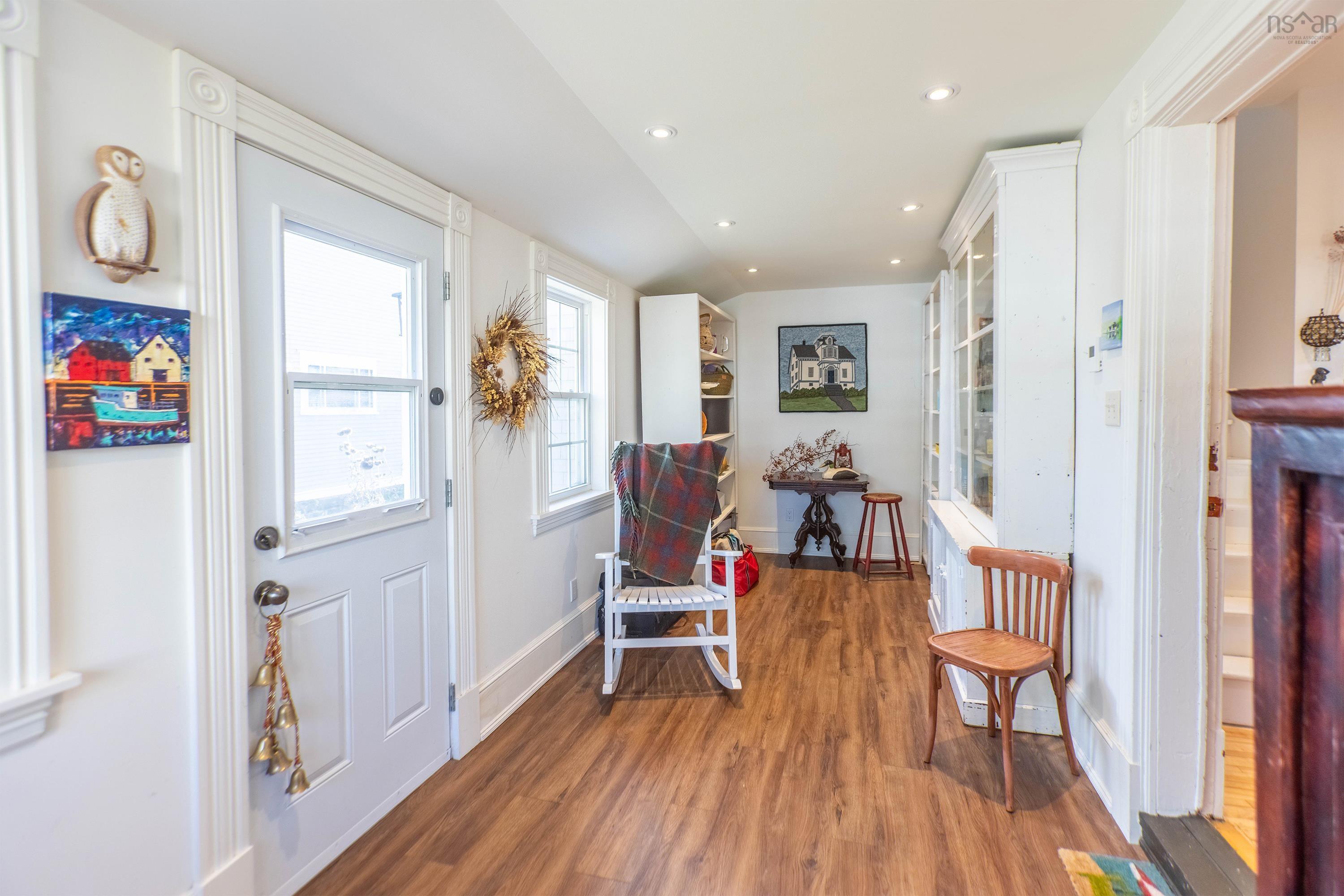 $439,900.00: 124 Church Street, Amherst