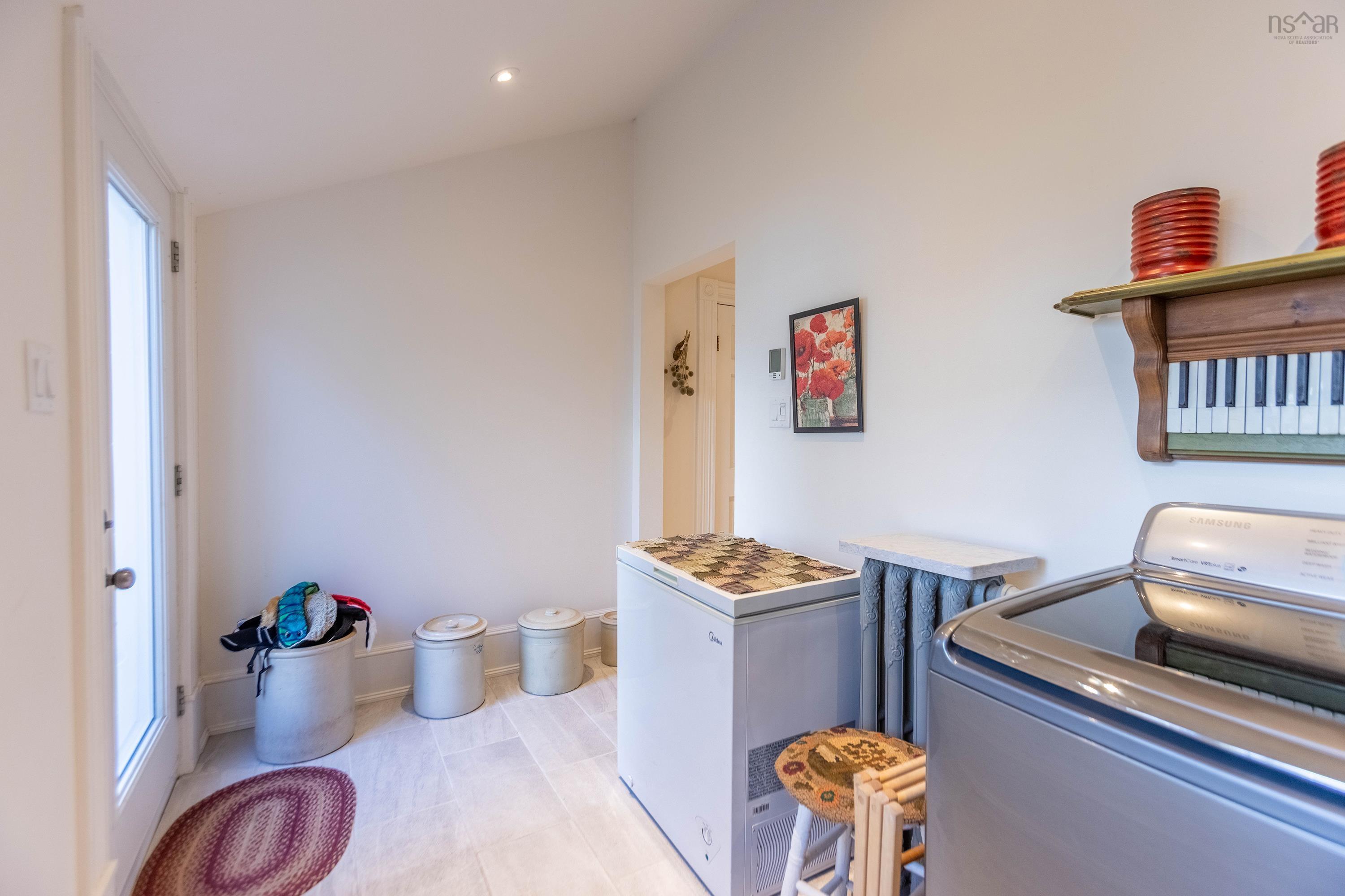 $439,900.00: 124 Church Street, Amherst