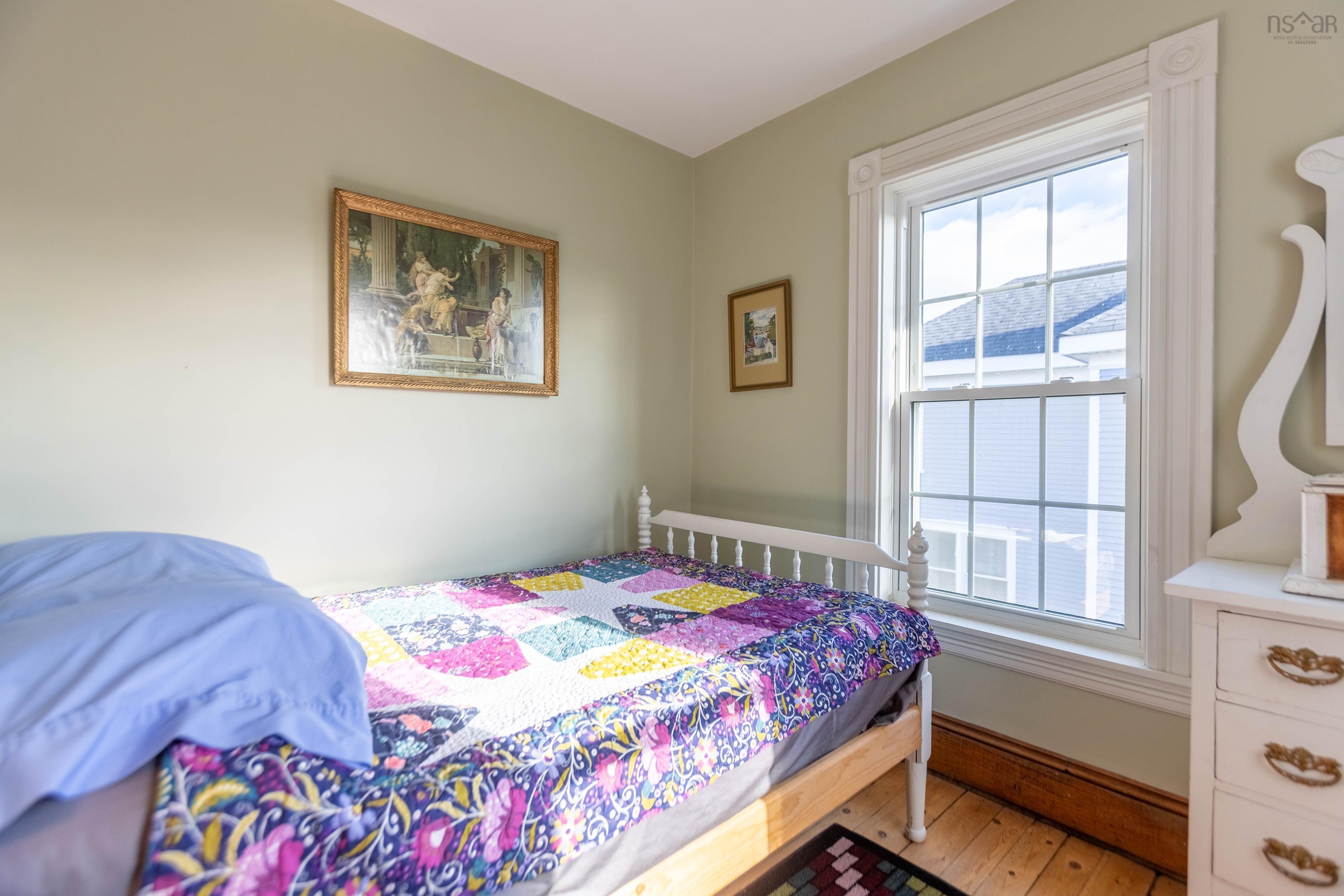 $439,900.00: 124 Church Street, Amherst