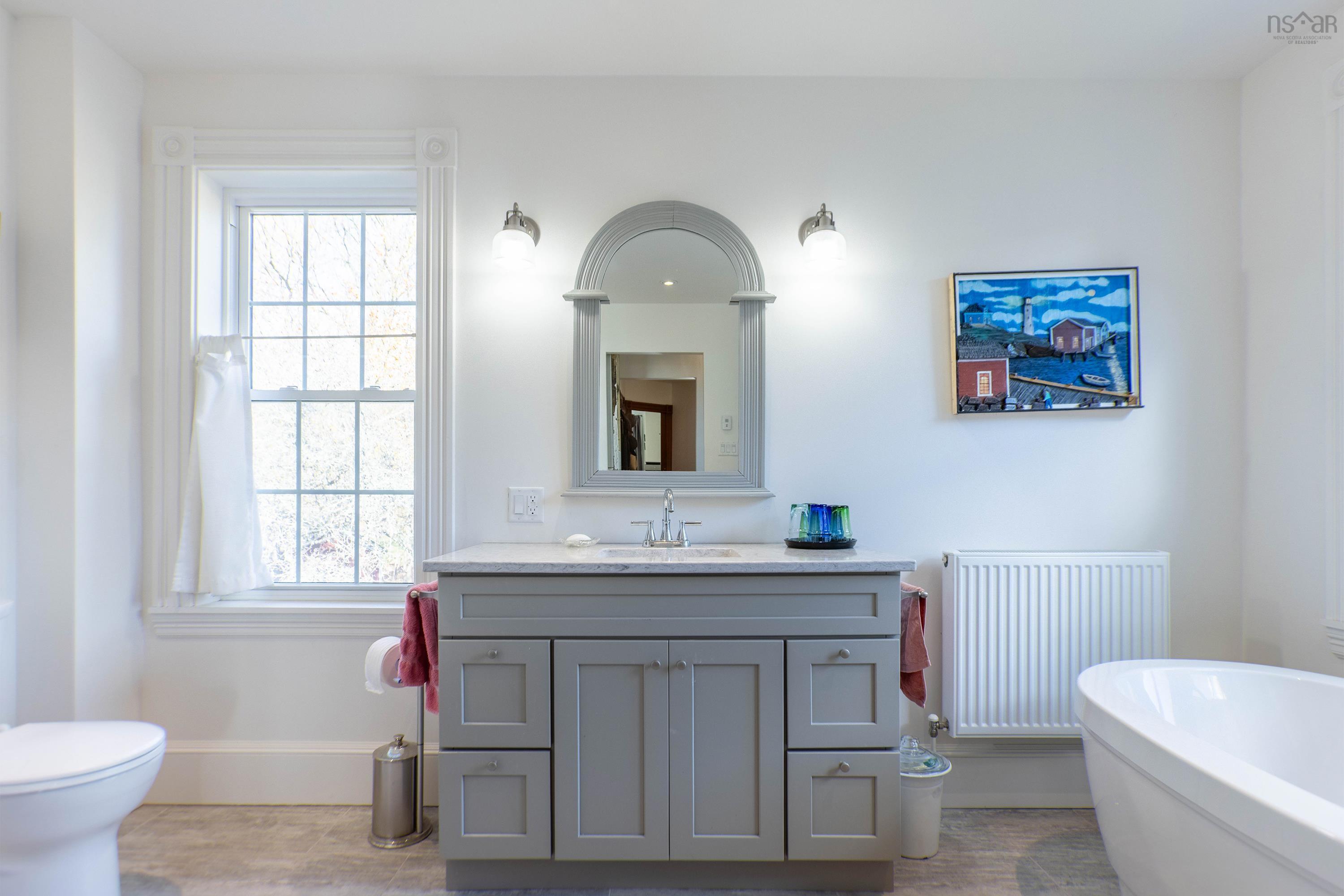 $439,900.00: 124 Church Street, Amherst