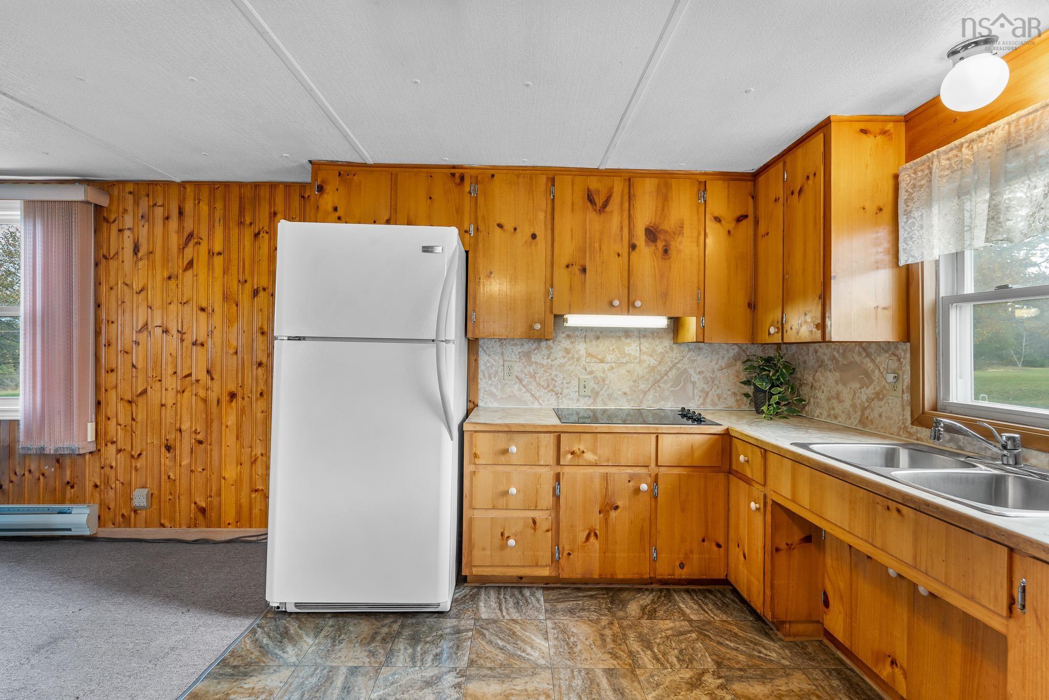 $244,900.00: 7 Hiltz Hill Road, Martins River