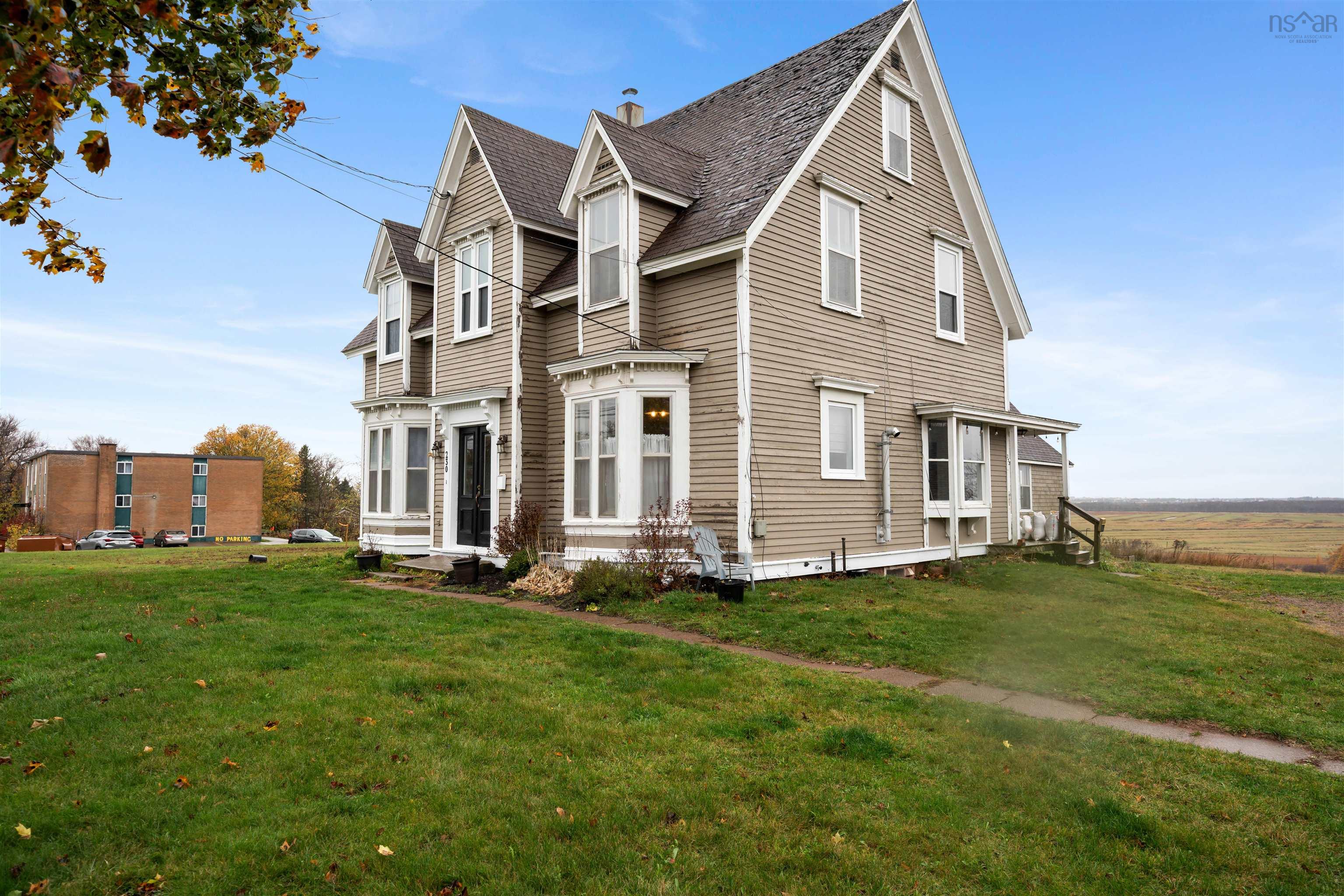$379,900.00: 230 Victoria Street E, Amherst