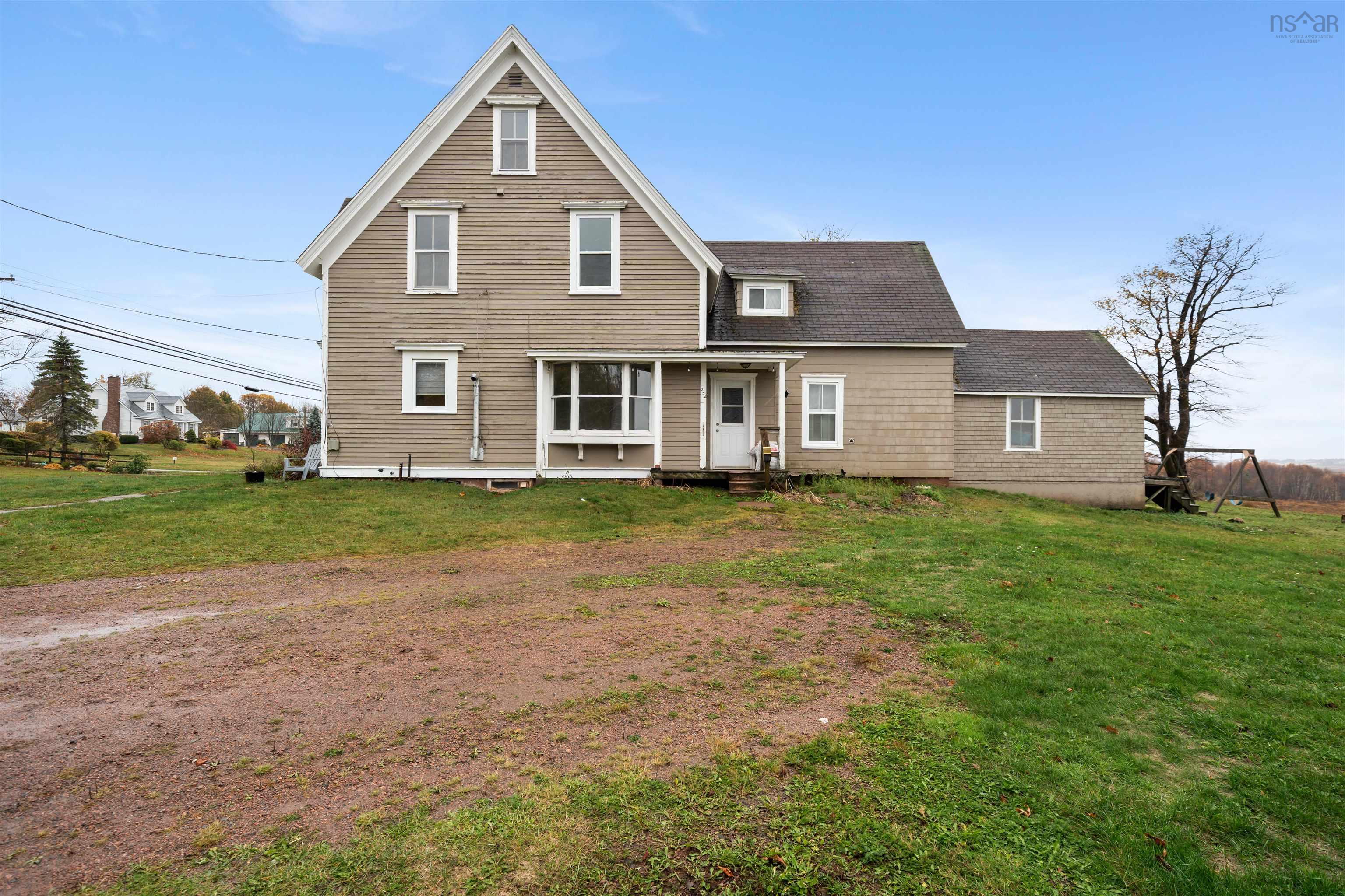 $379,900.00: 230 Victoria Street E, Amherst