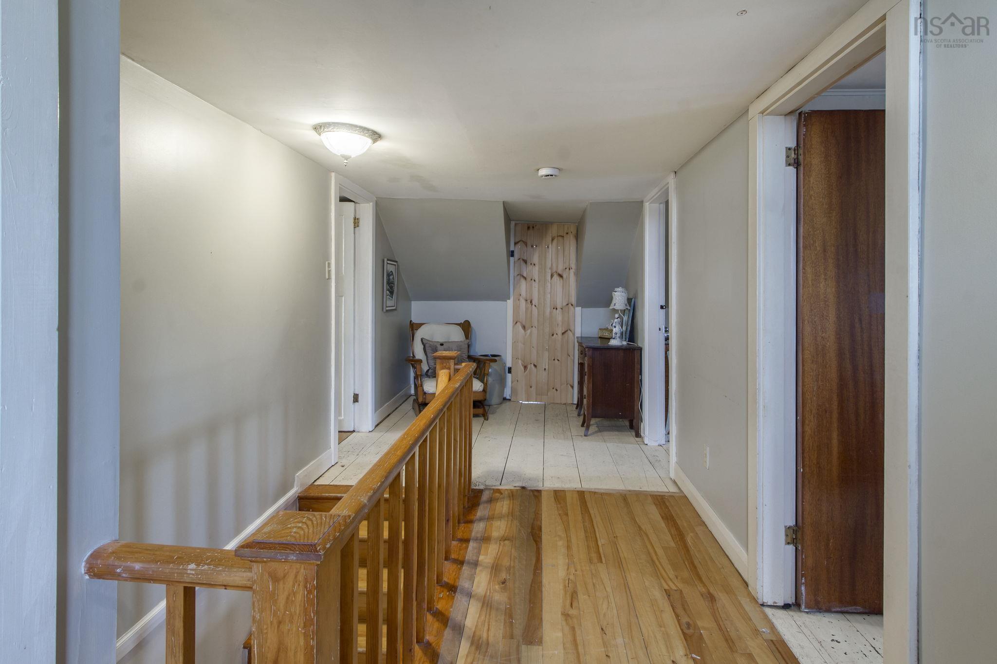$280,000.00: 6209 Highway 1, Granville Centre