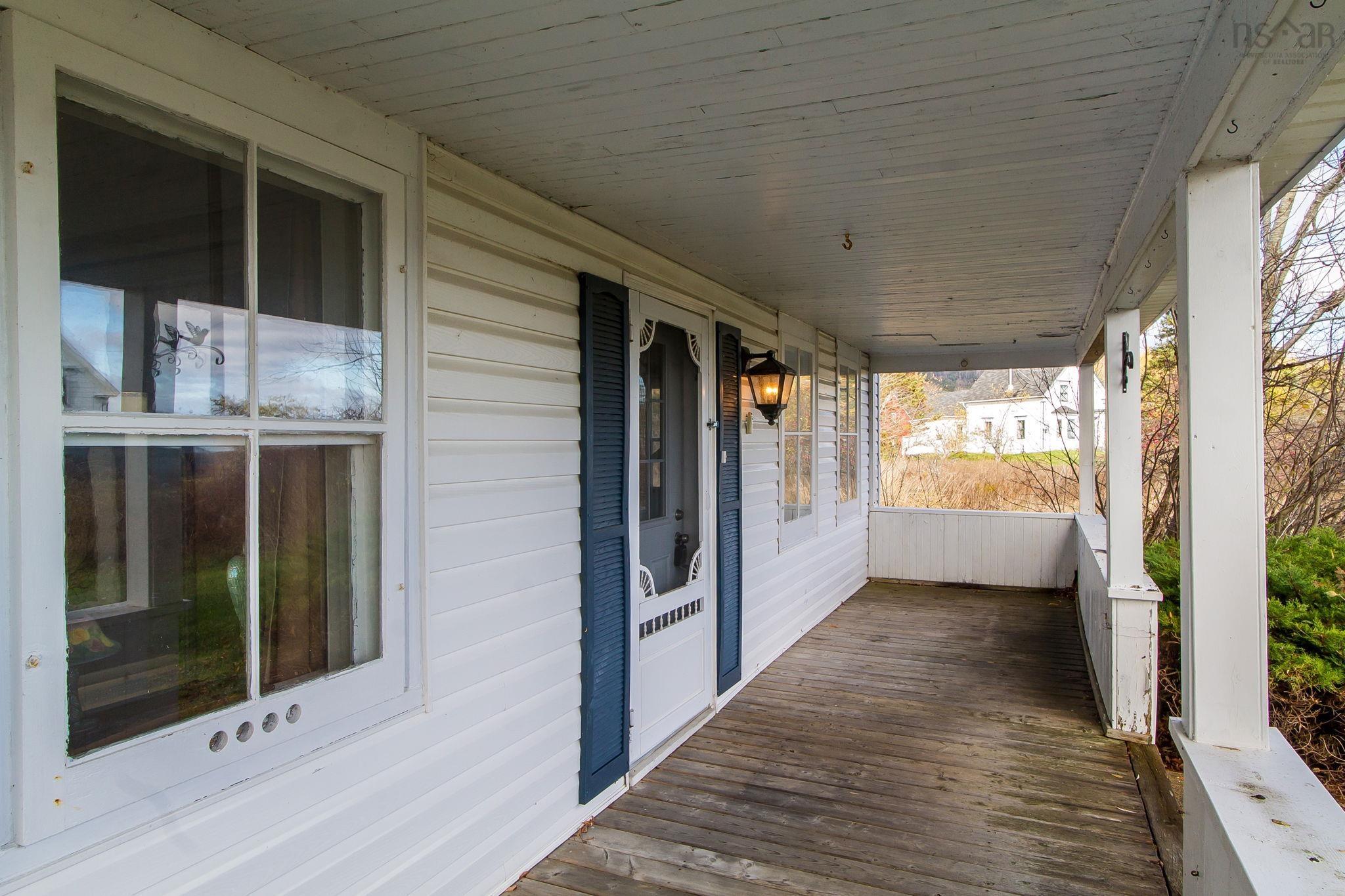 $280,000.00: 6209 Highway 1, Granville Centre