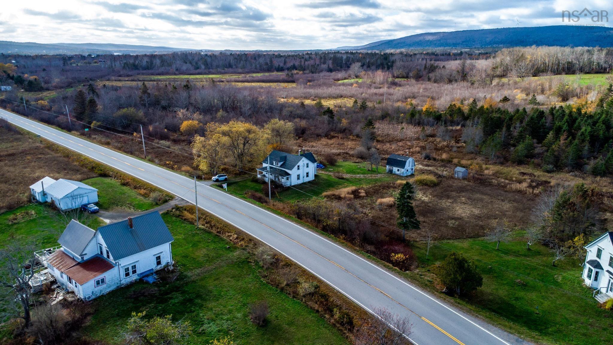 $280,000.00: 6209 Highway 1, Granville Centre