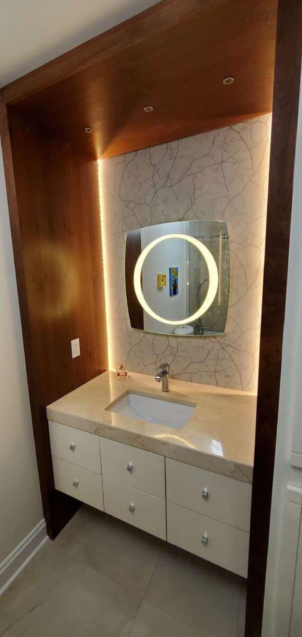 $825,000.00: 1207 1445 South Park Street, Halifax