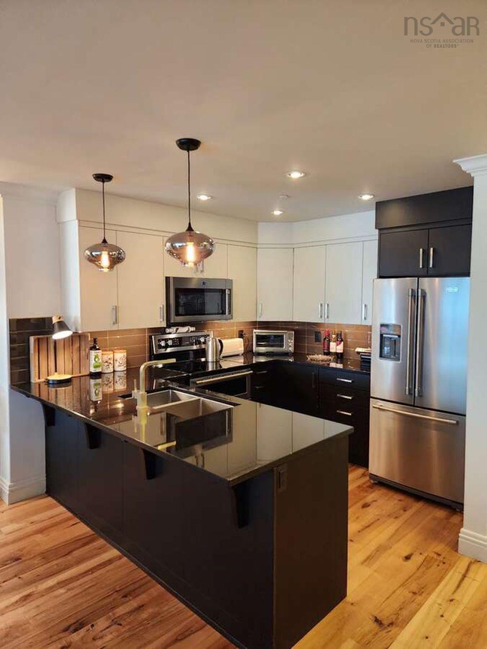 $825,000.00: 1207 1445 South Park Street, Halifax