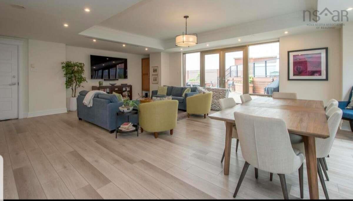 $825,000.00: 1207 1445 South Park Street, Halifax