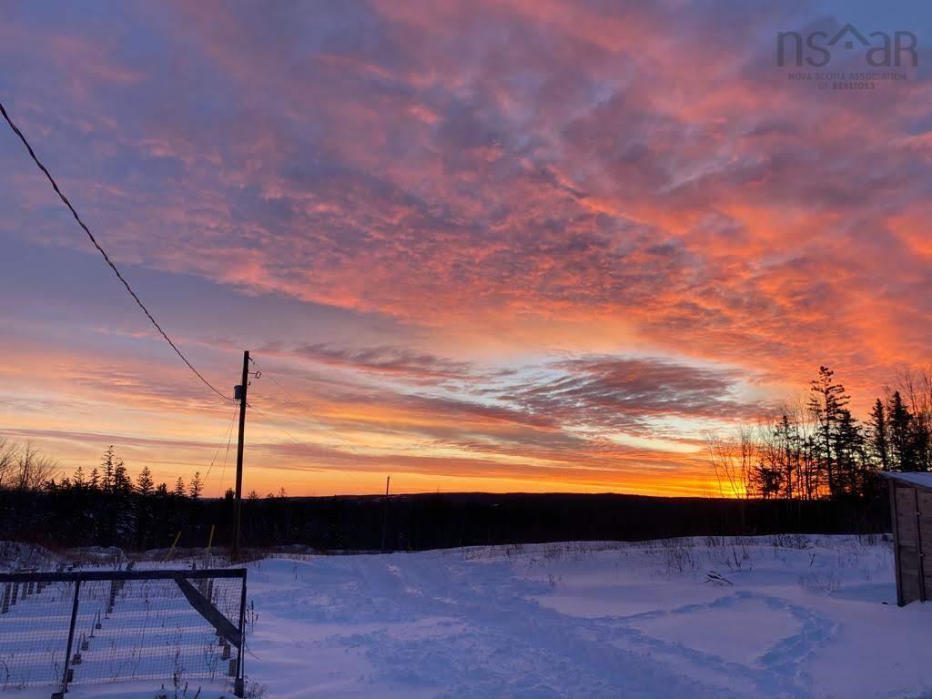 $289,900.00: 255 VARNER MOUNTAIN Road, Nictaux South