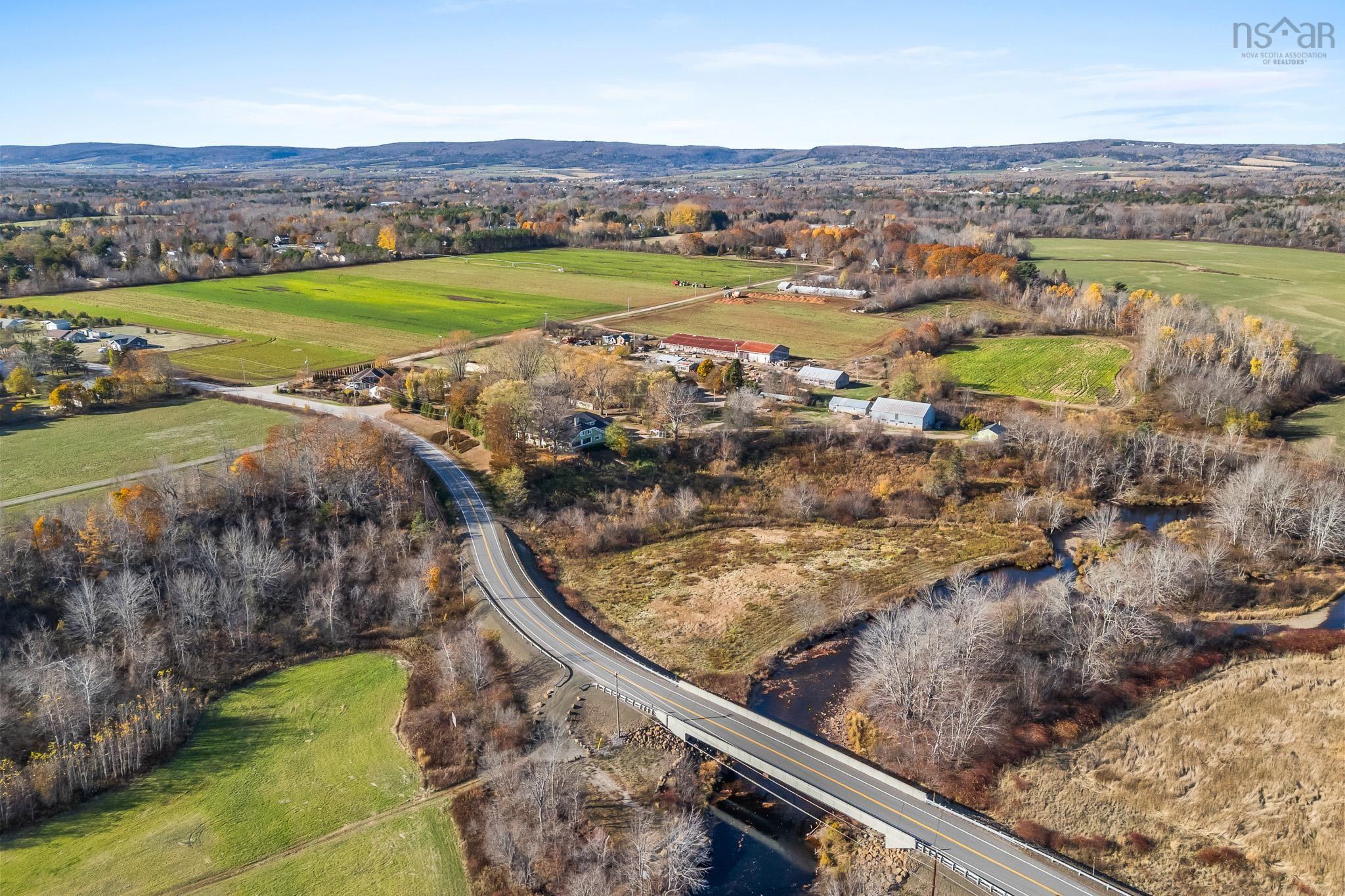$874,000.00: 8979 Highway 201 Highway, Nictaux