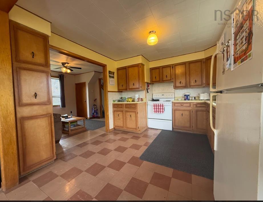 $239,000.00: 116 Trunk 6 Highway, Amherst