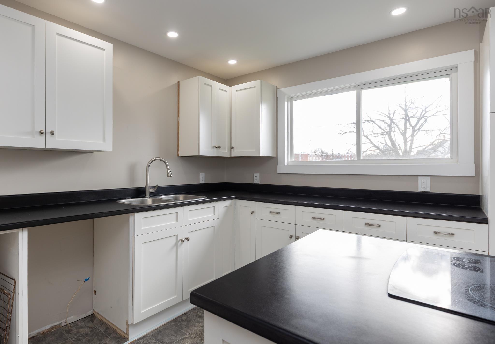 $349,000.00: 2 Huntington Street, Yarmouth