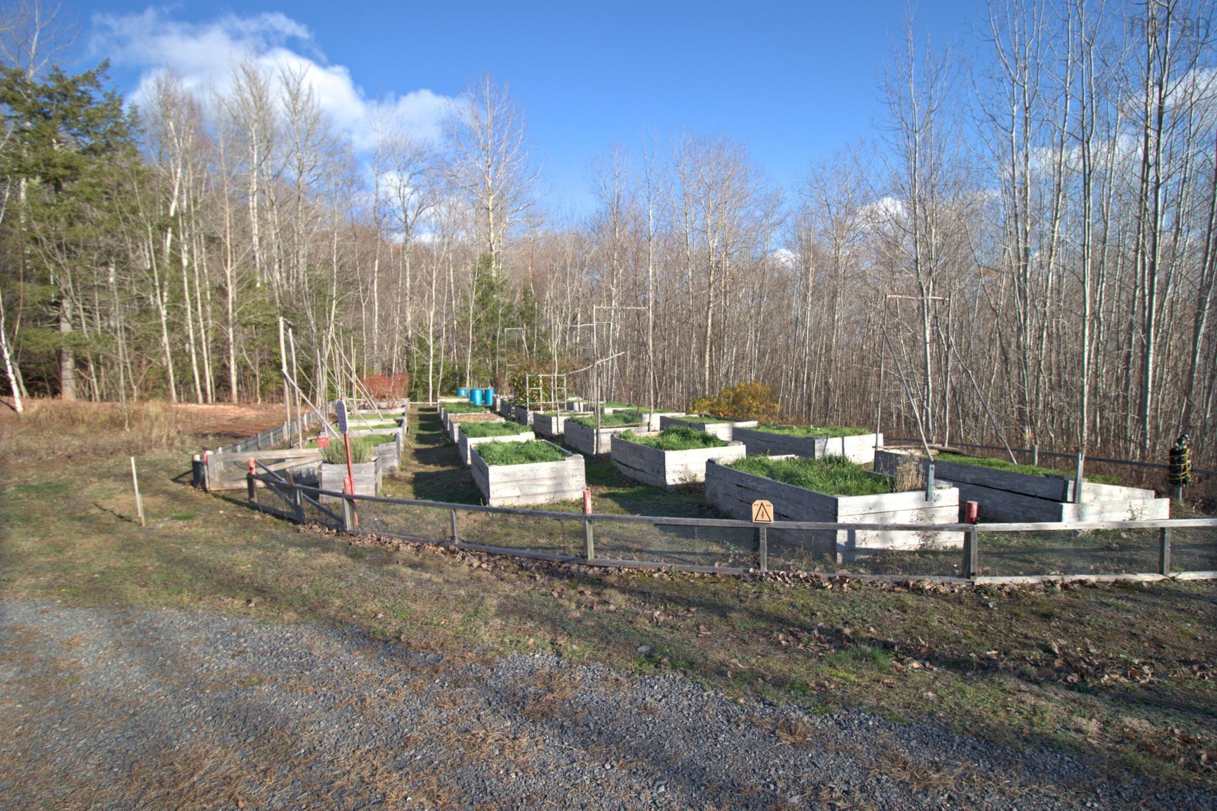 $799,000.00: 516 Burgess Mountain Road, Woodville