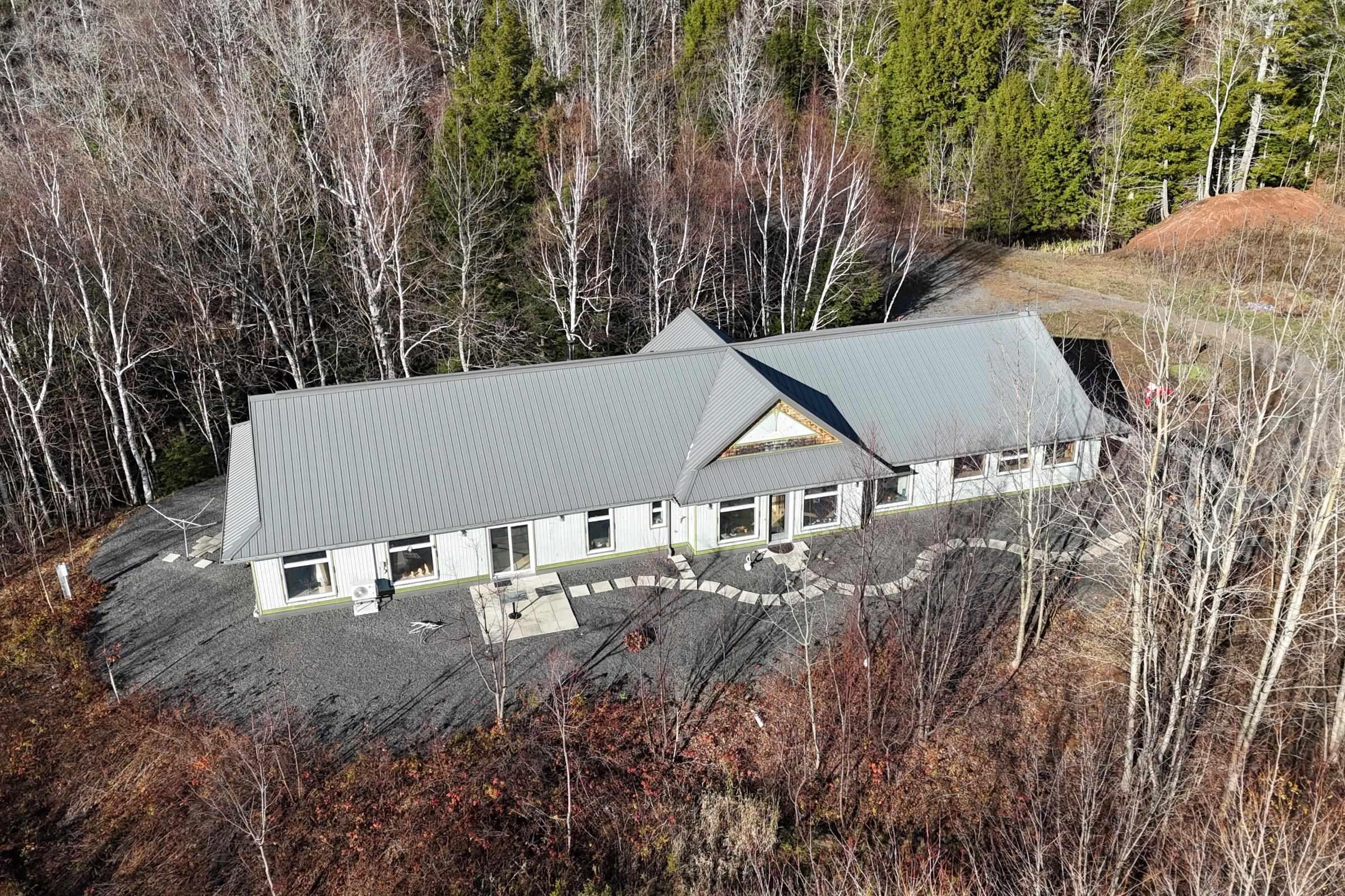 $799,000.00: 516 Burgess Mountain Road, Woodville