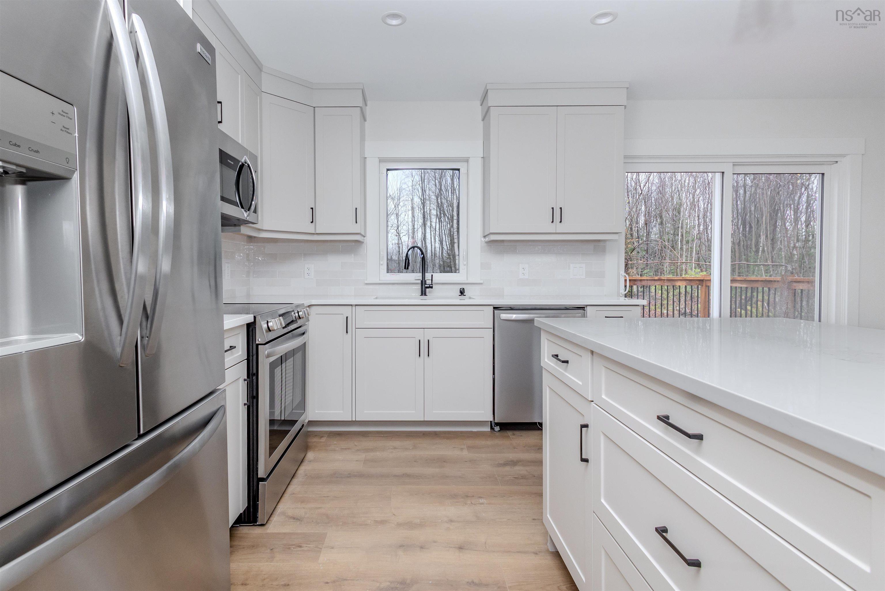 $625,000.00: 43 Emerson Drive, Howie Centre