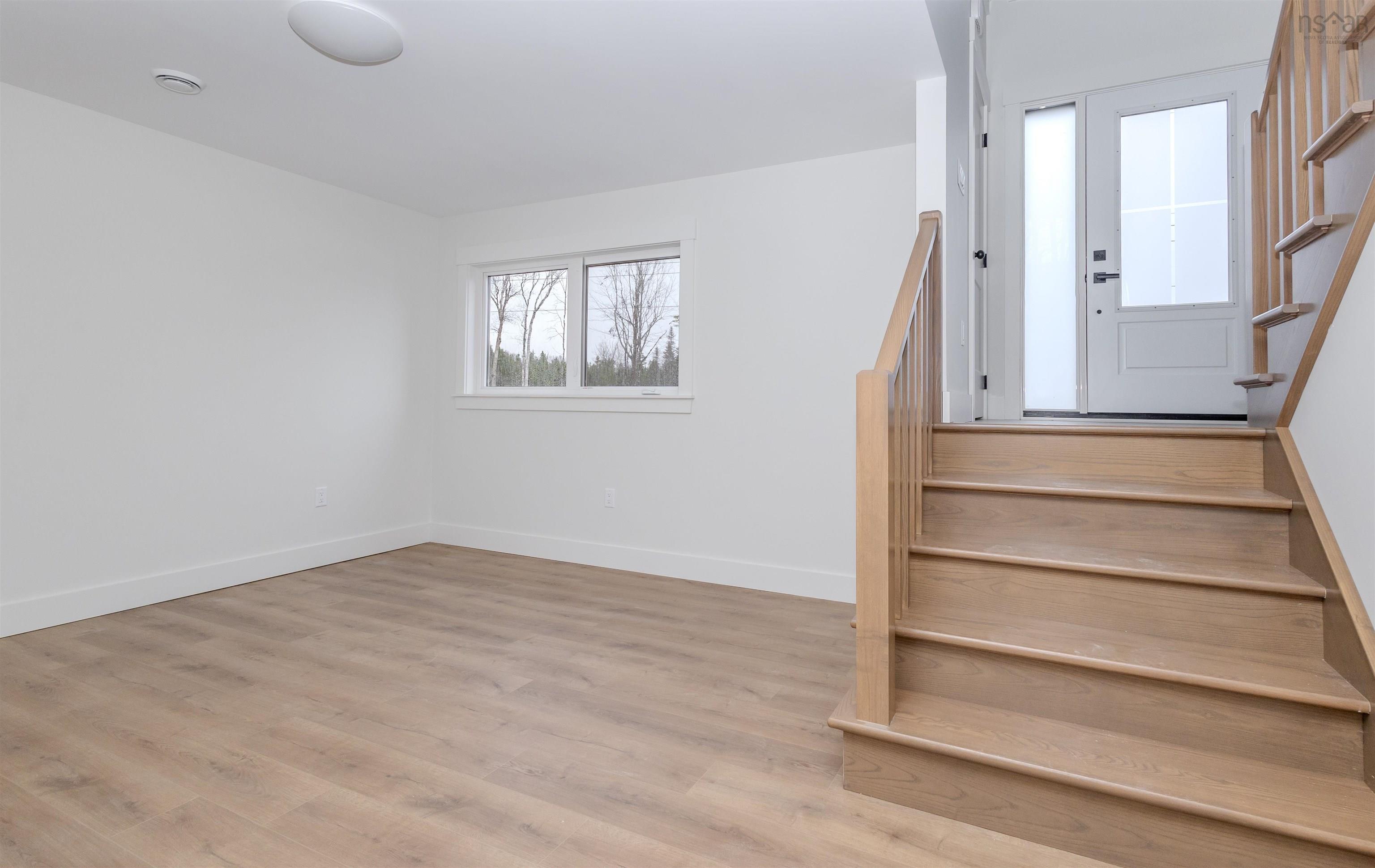 $625,000.00: 43 Emerson Drive, Howie Centre