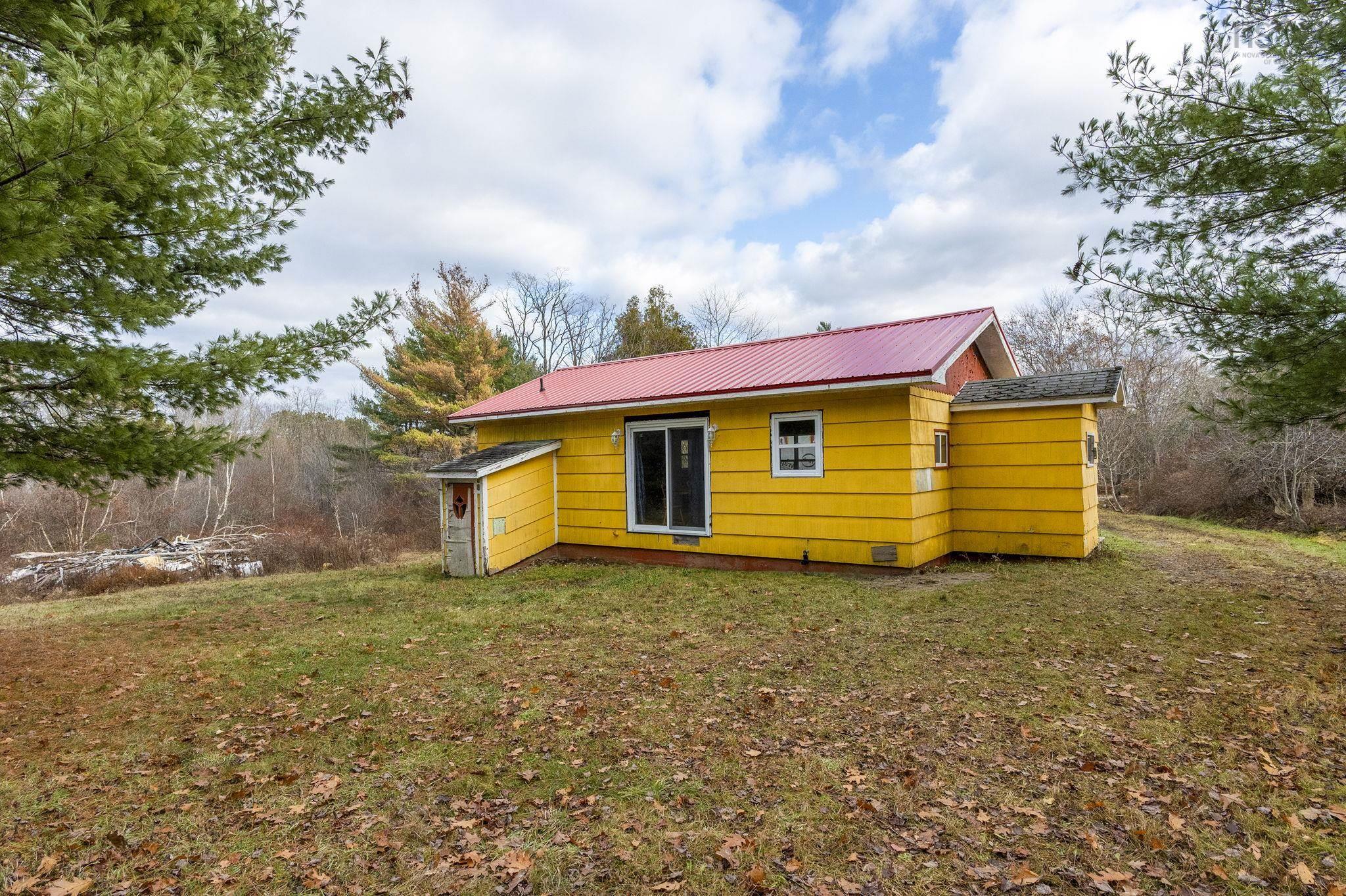 $111,000.00: 741 Westfield Road, Westfield