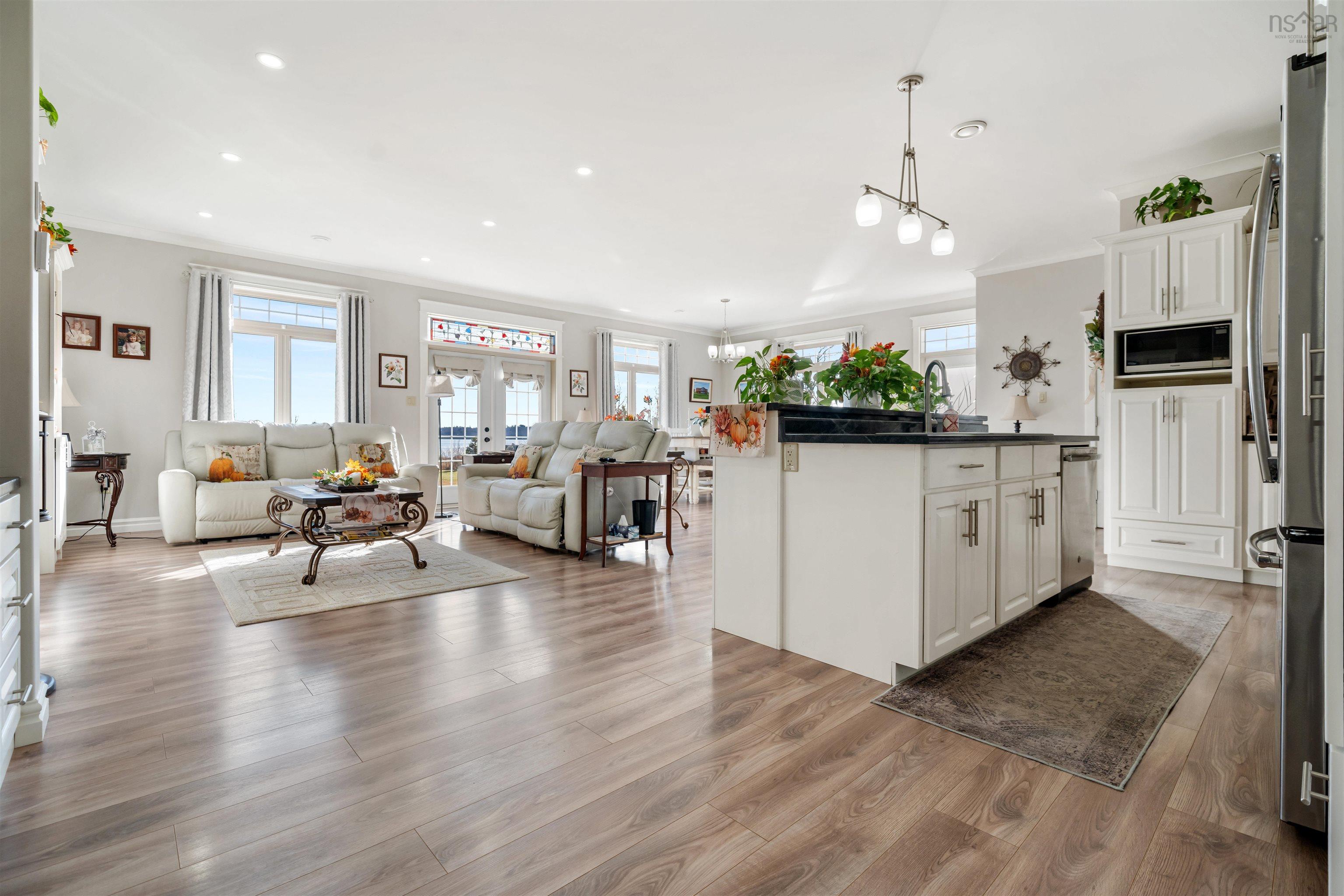 $749,900.00: 2162 Highway 376, Lyons Brook