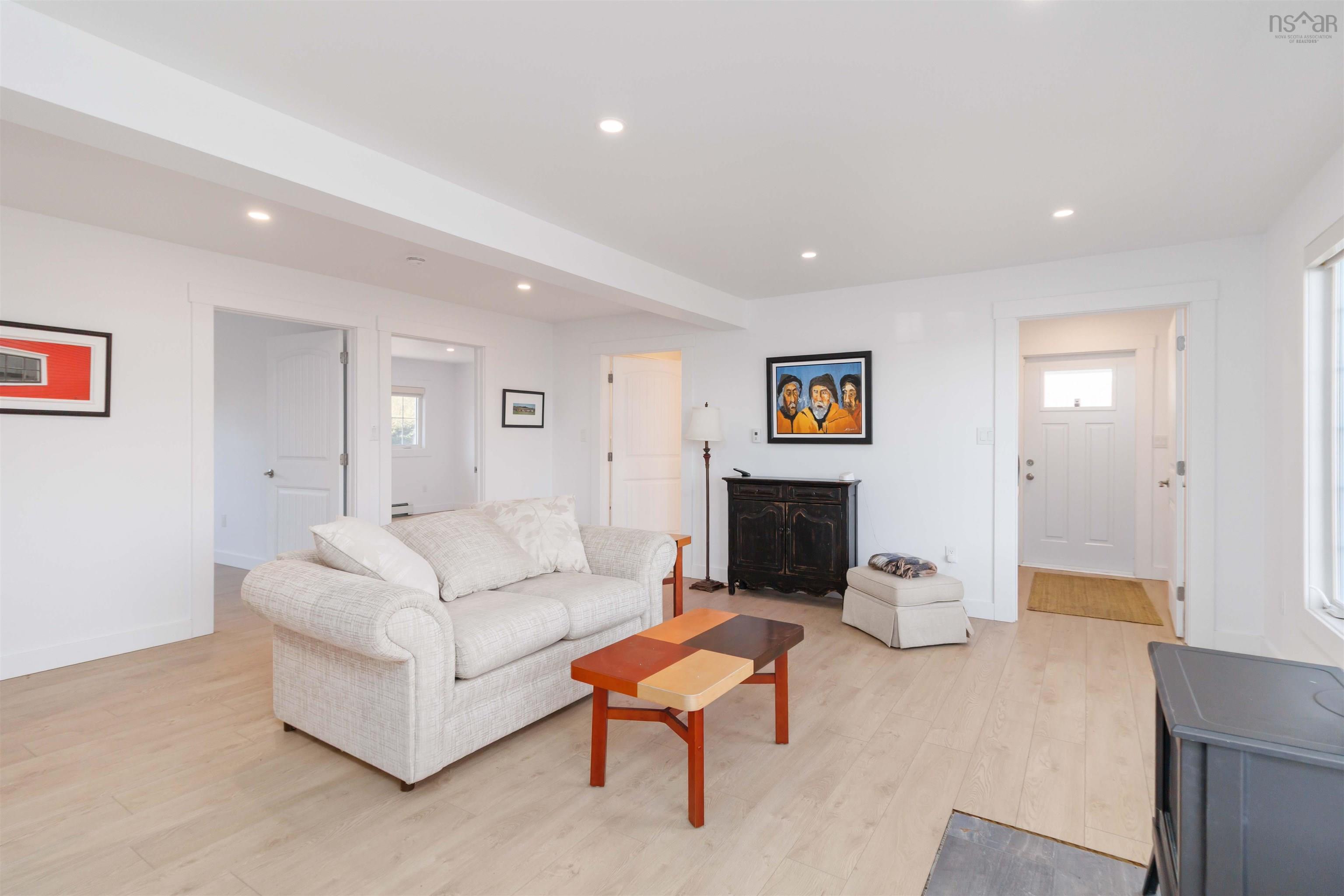 $1,150,000.00: 97 Nauss Point Road, Chester