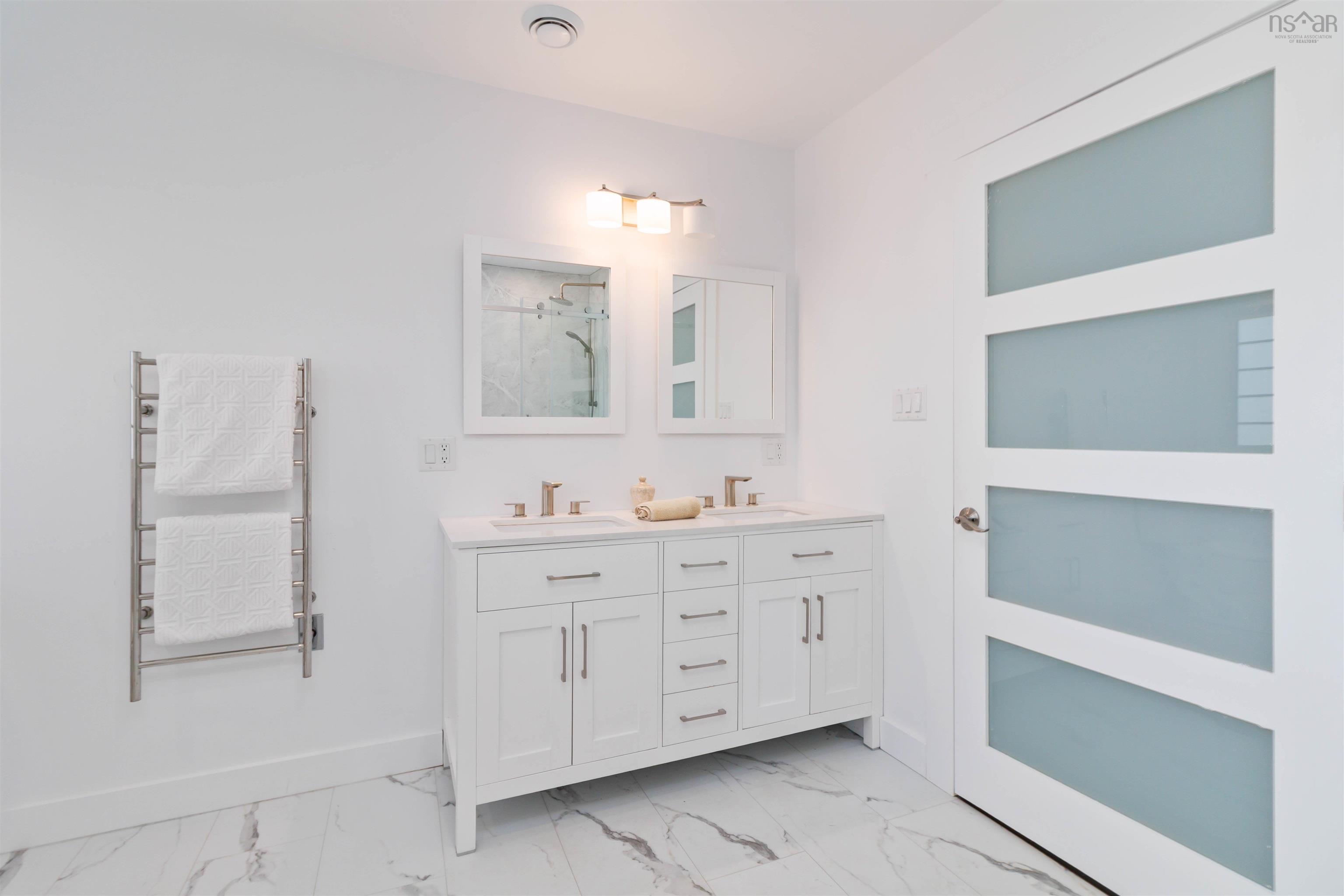 $1,150,000.00: 97 Nauss Point Road, Chester