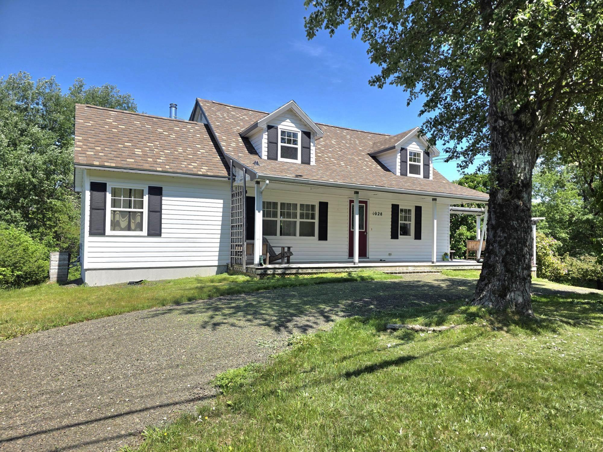 $324,900.00: 1028 Culloden Road, Mount Pleasant