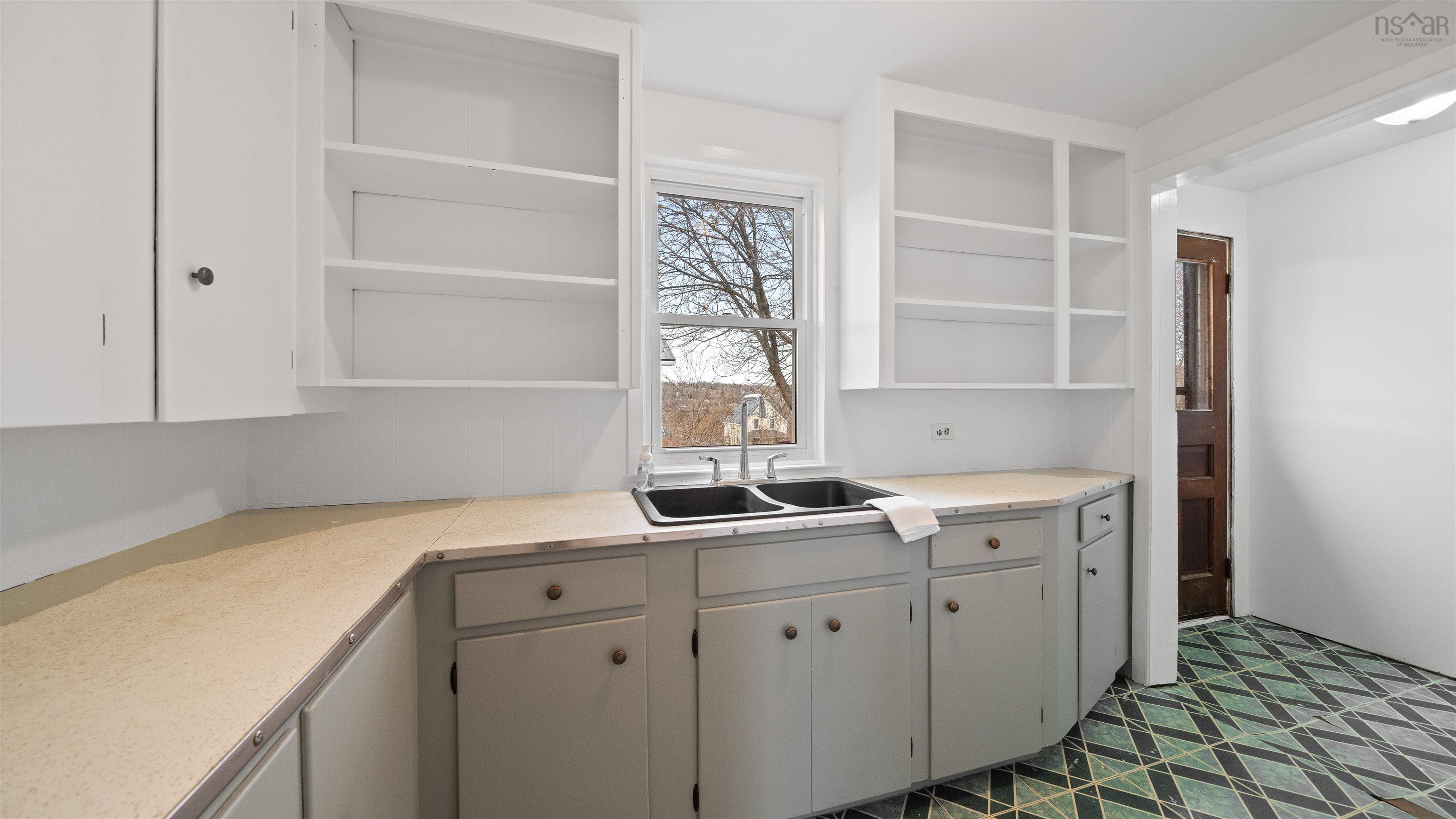 $224,500.00: 515 Pleasant Street, New Glasgow