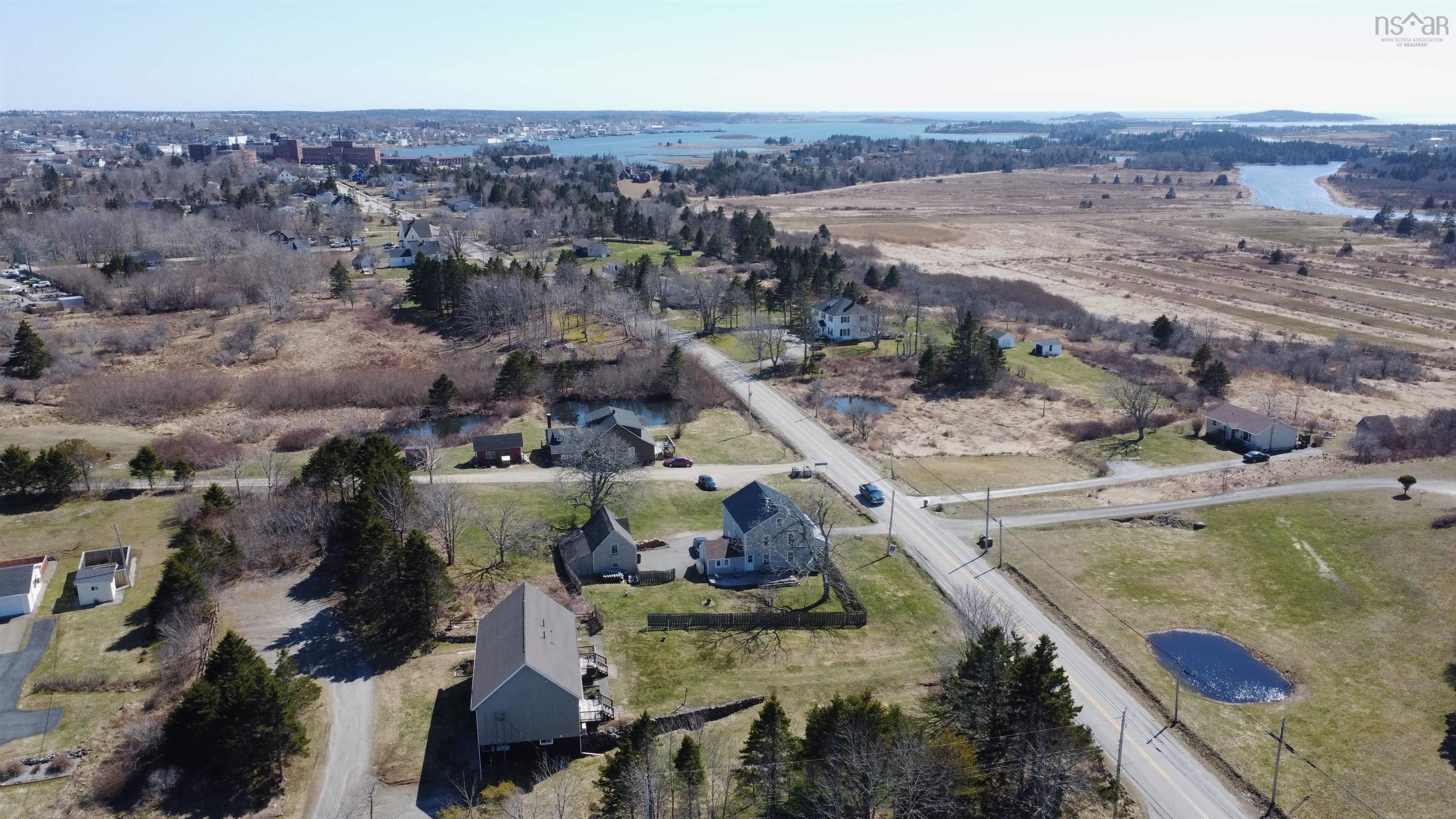 $299,900.00: 156 Main Shore Road, Milton Highlands