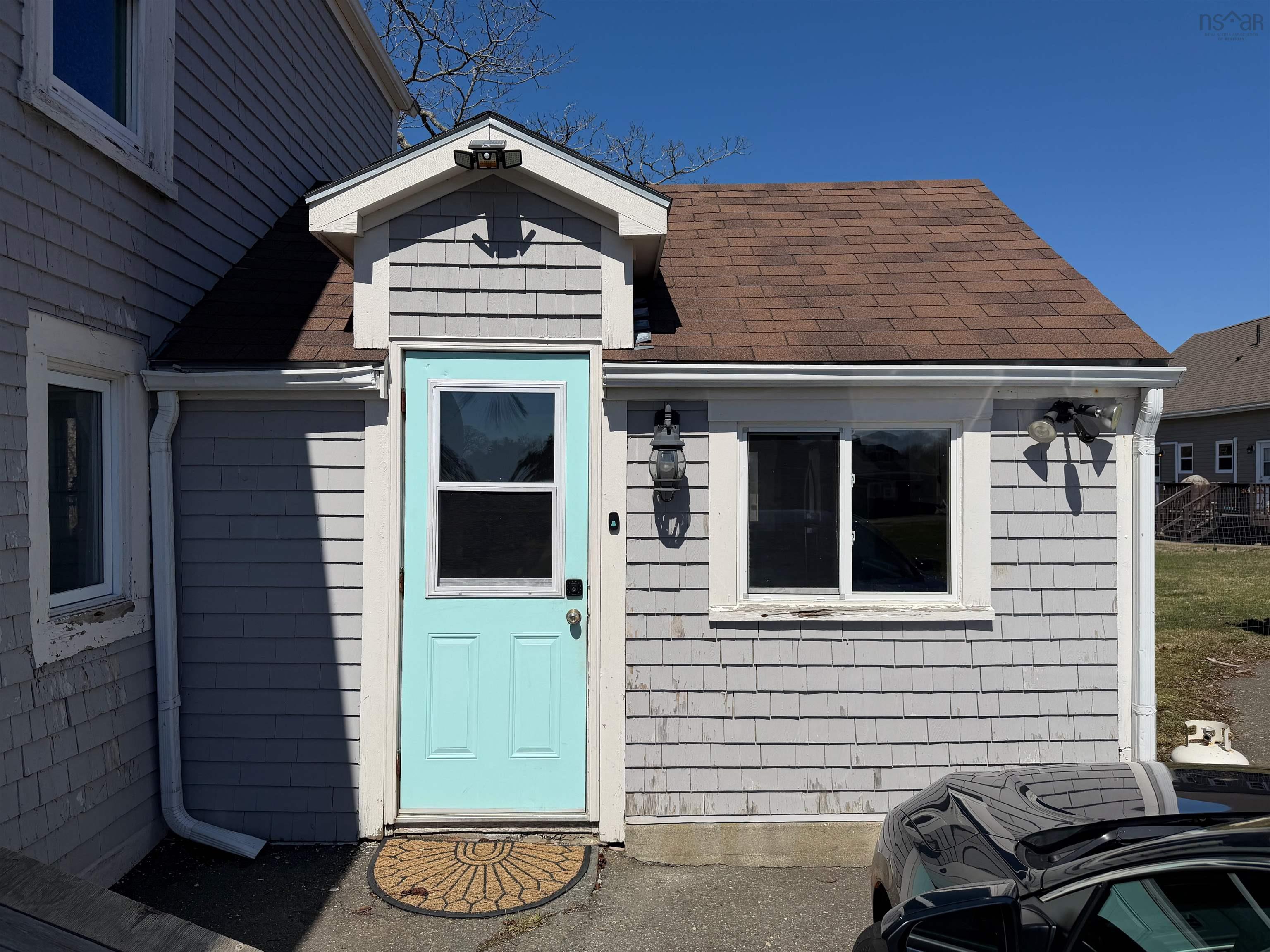 $299,900.00: 156 Main Shore Road, Milton Highlands