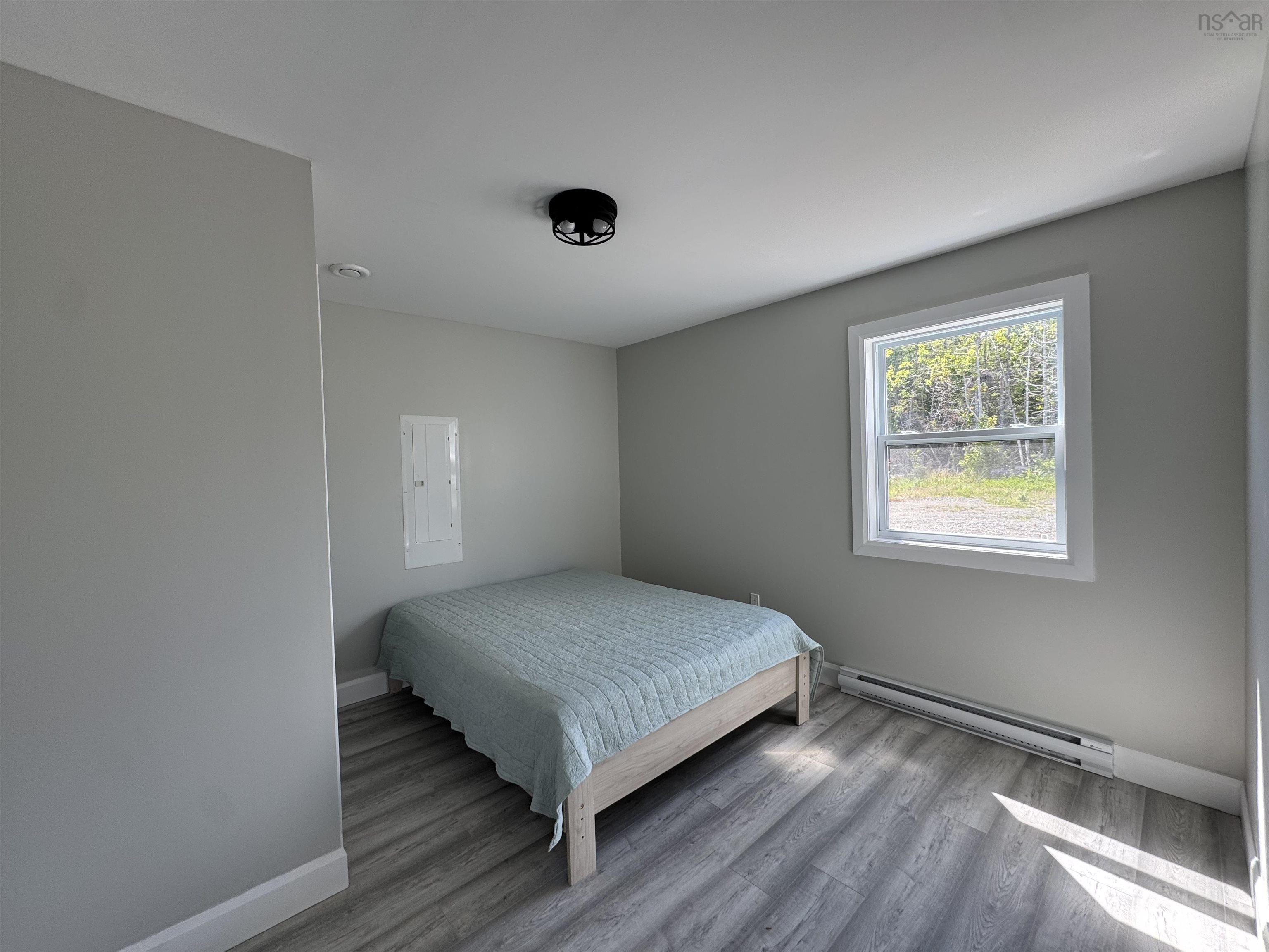 $359,900.00: 36 Brewer Drive, Mira Gut