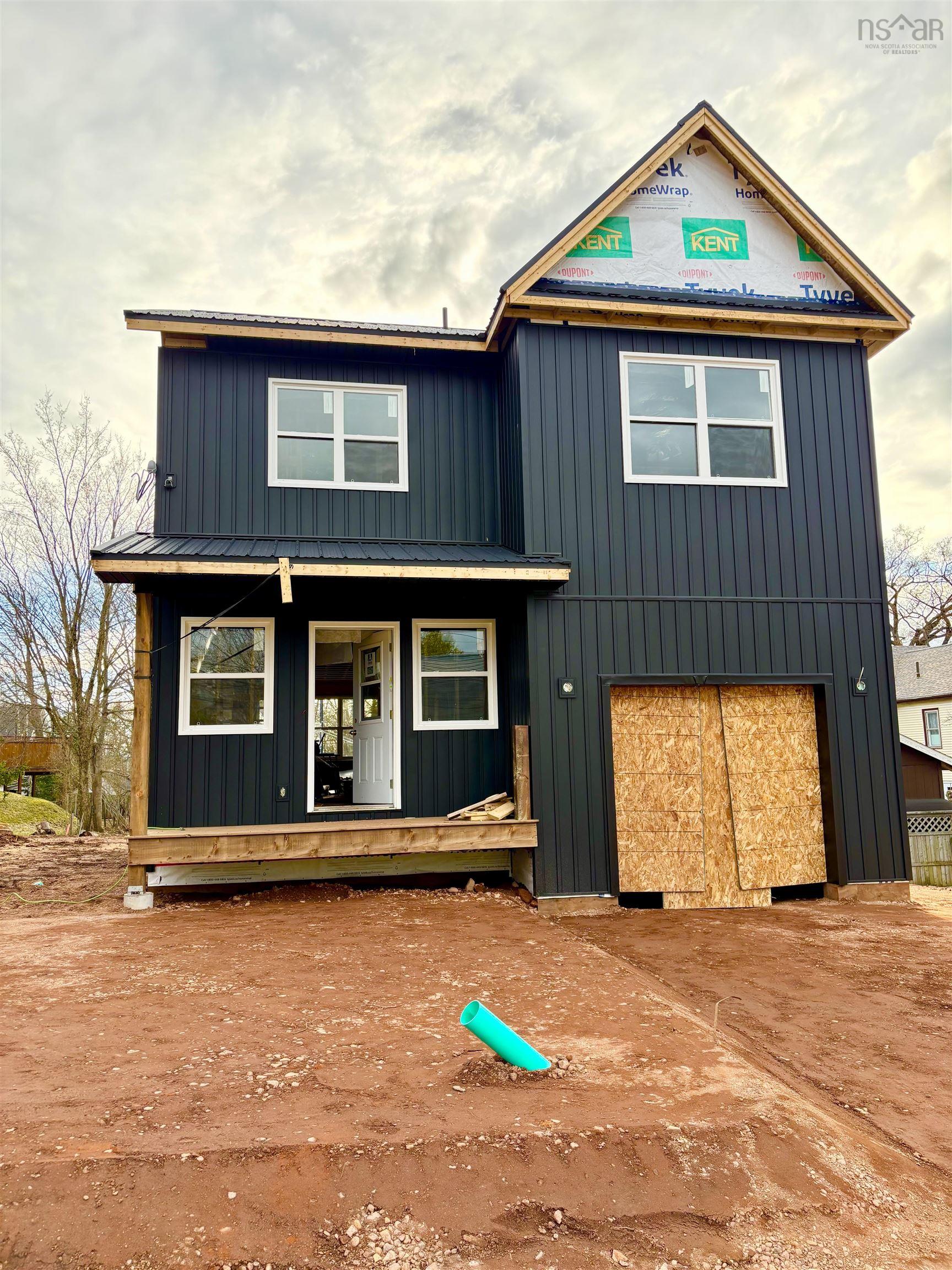 $620,000.00: 138 Pleasant Street, Truro