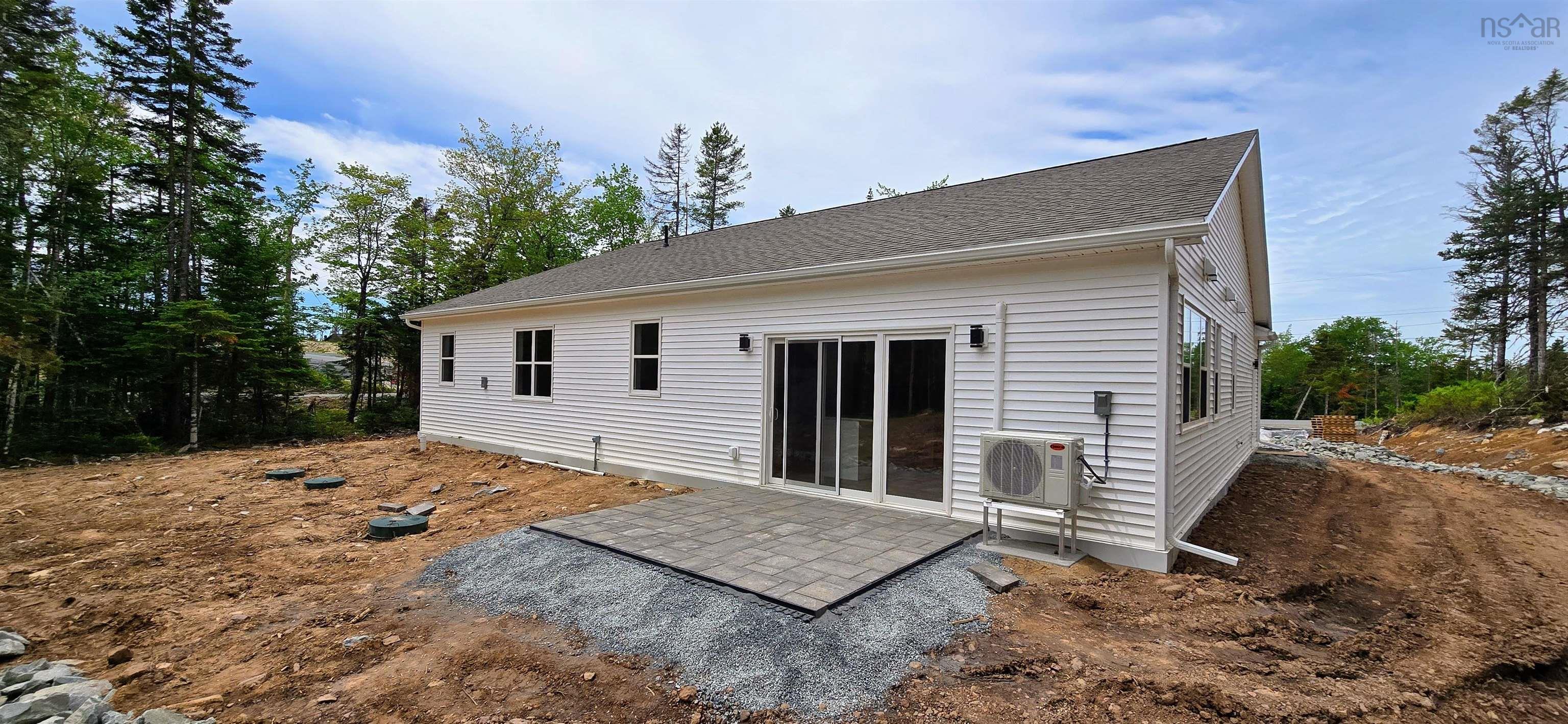 124 Parish Street, Fall River, NS (MLS 202528683)