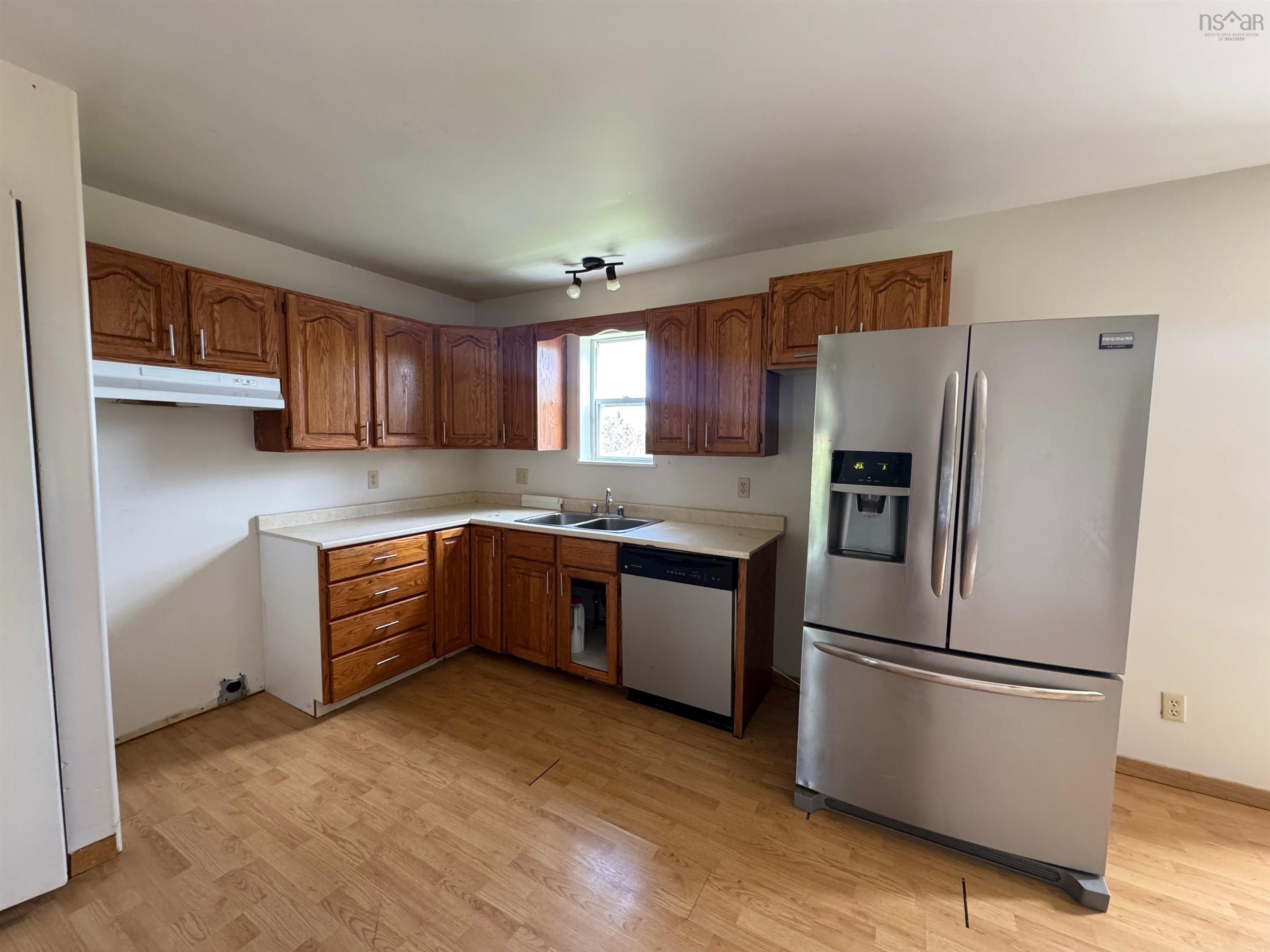 $434,900.00: 523/525 TRURO HEIGHTS Road, Truro Heights