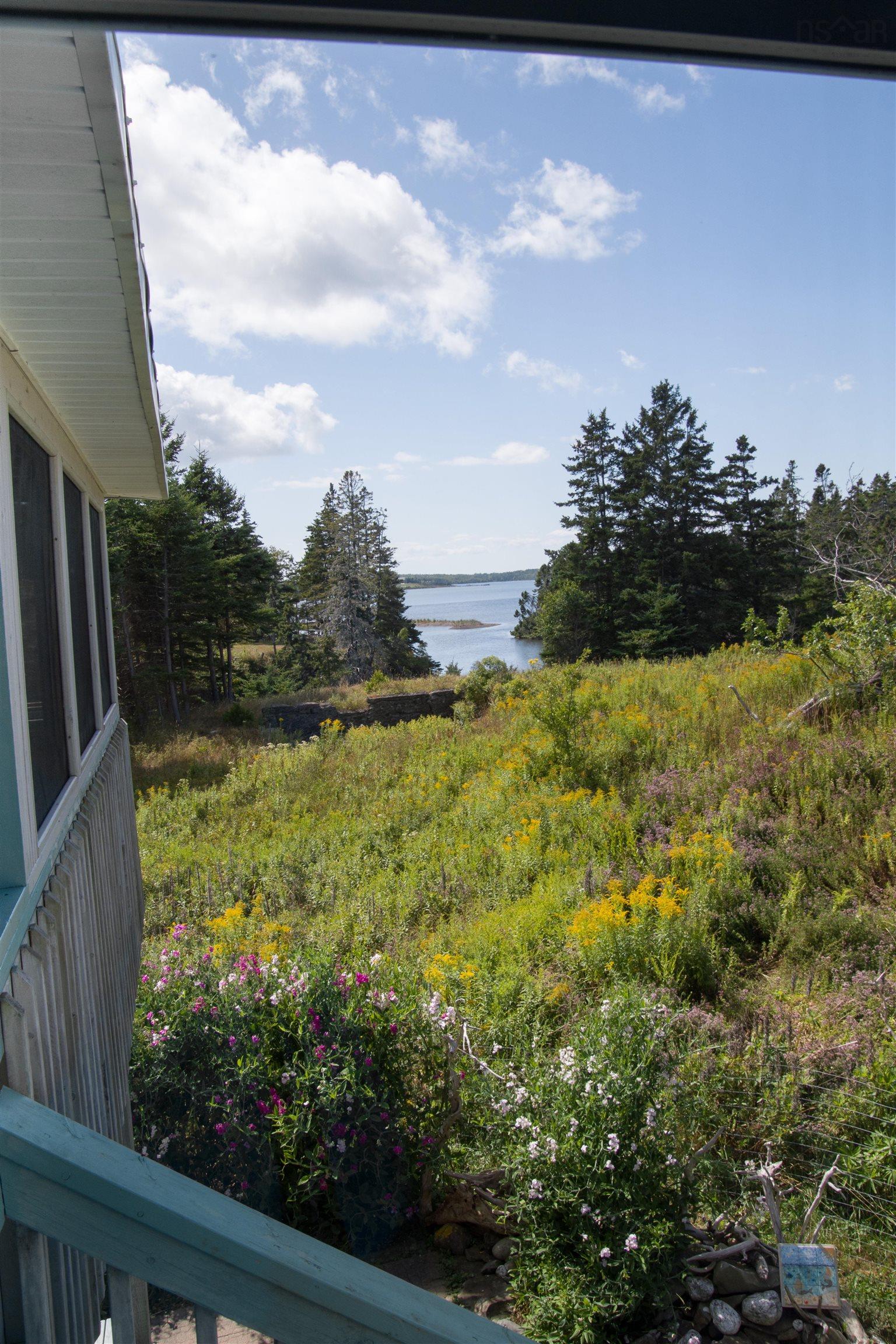 $449,000.00: 3067 320 Highway, D