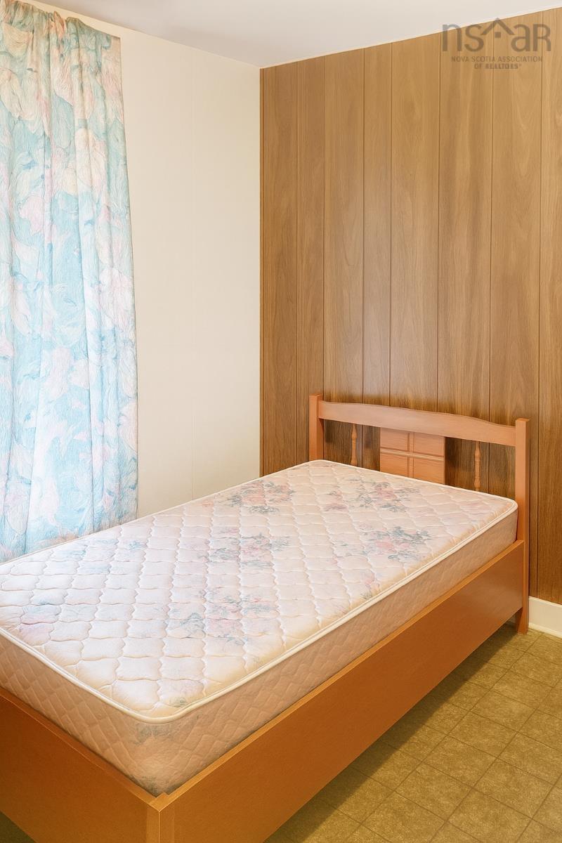 $244,850.00: 9773 Highway 8, Caledonia