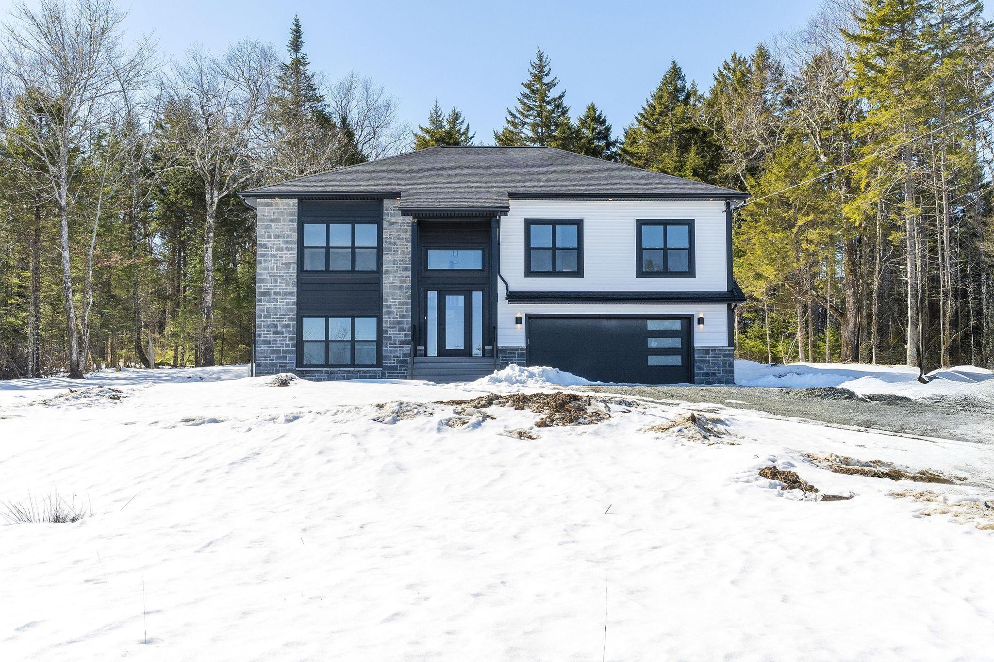 108 Bondi Drive, Middle Sackville, NS (MLS® 202528831) | Middle Sackville Real Estate | RE/MAX Halifax