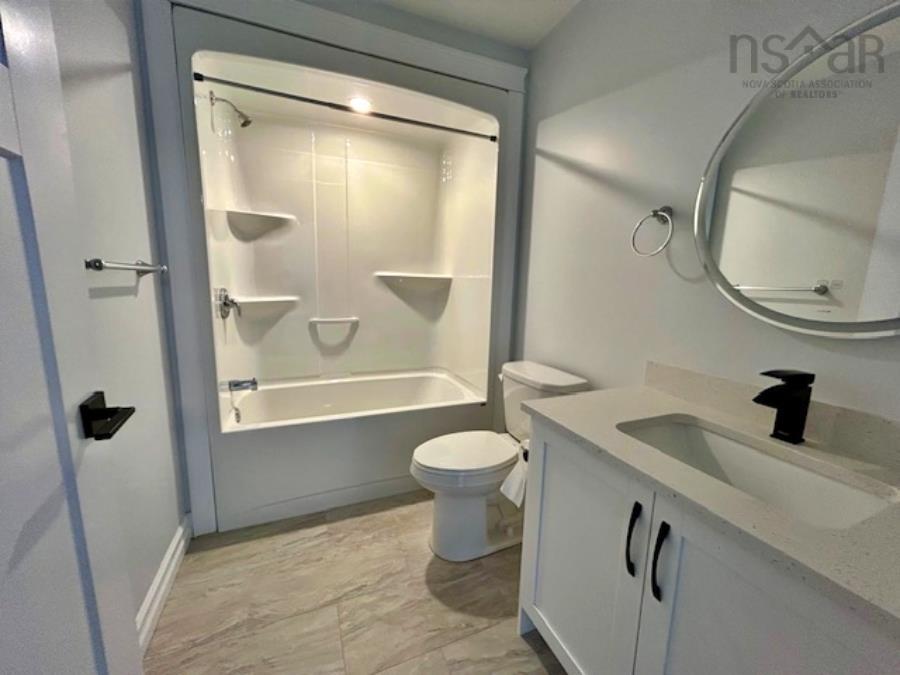 $499,999.00: 144 Winburn Avenue, Bridgewater