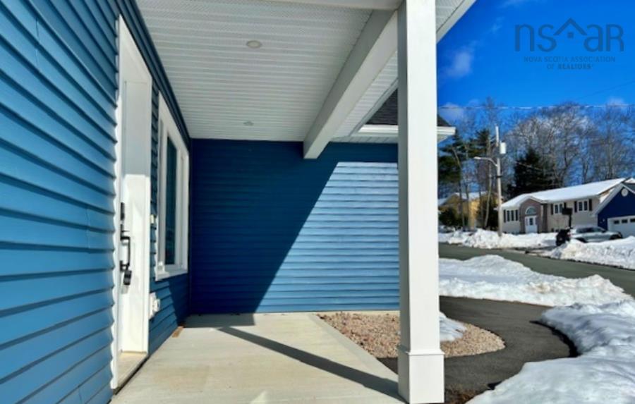 $499,999.00: 144 Winburn Avenue, Bridgewater