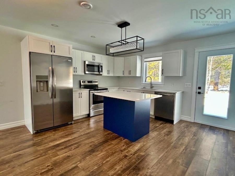 $499,999.00: 144 Winburn Avenue, Bridgewater