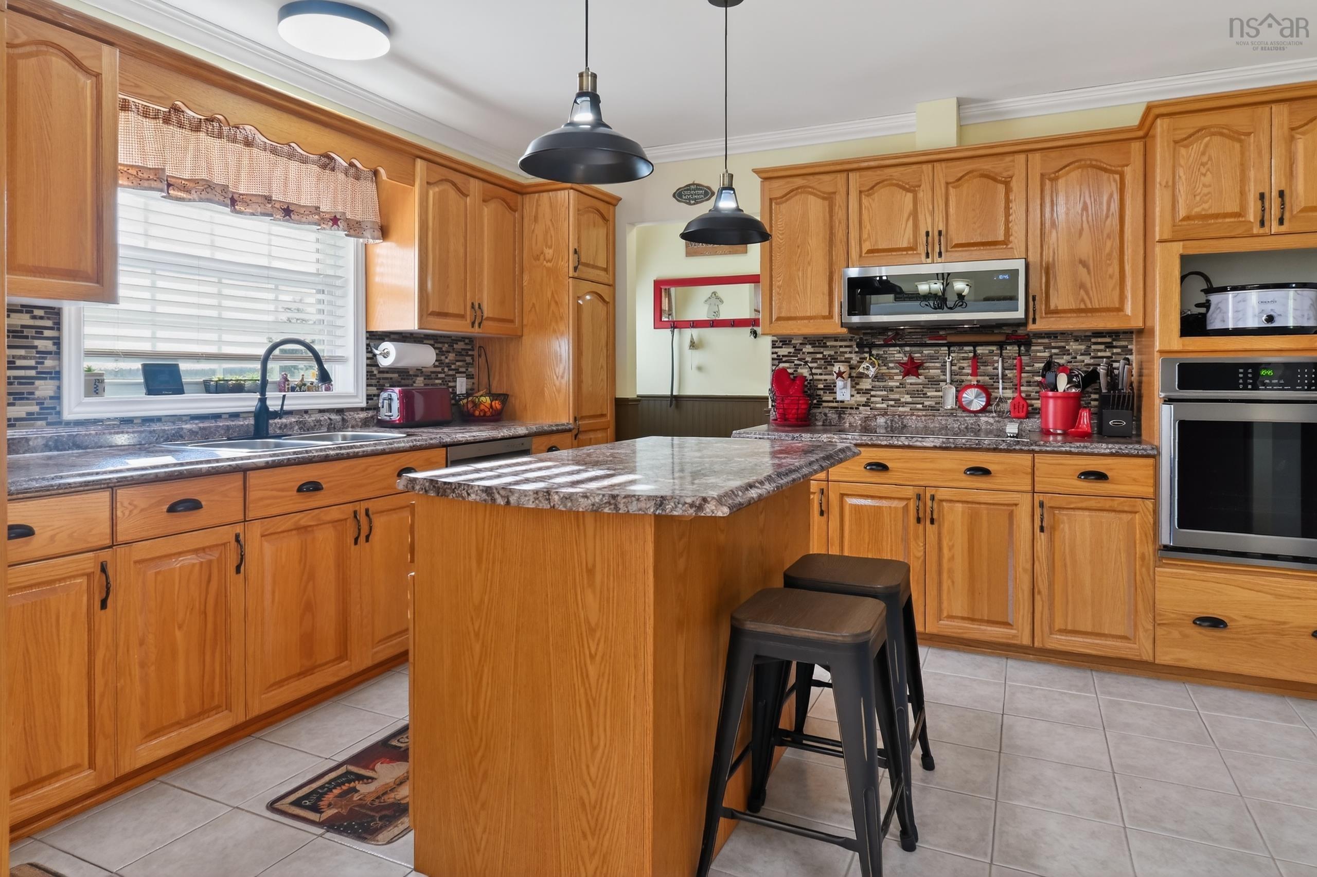 $399,000.00: 6632 St Peters Fourchu Road, Framboise Intervale