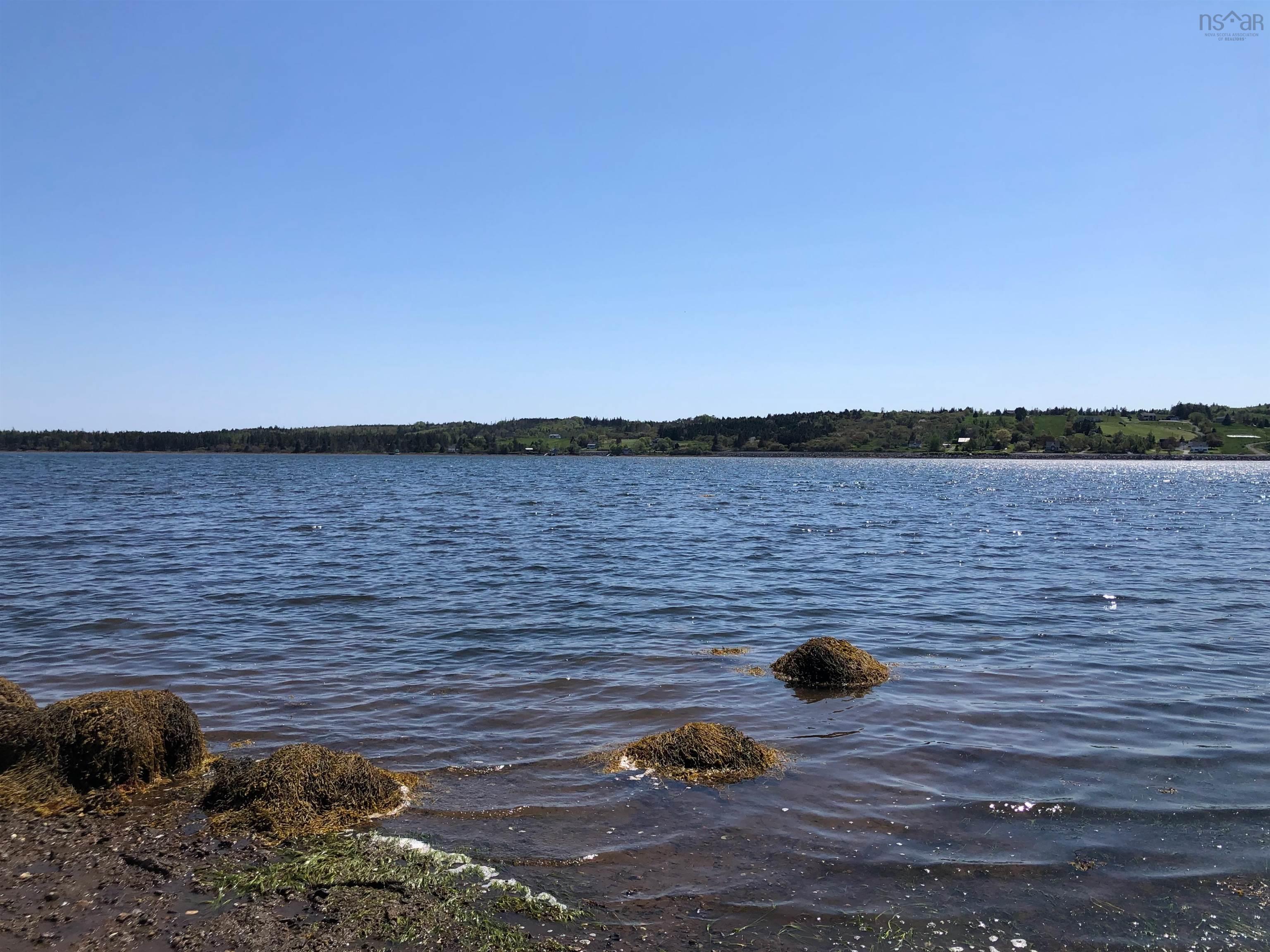 $275,000.00: Woodenship Lane, Feltzen South