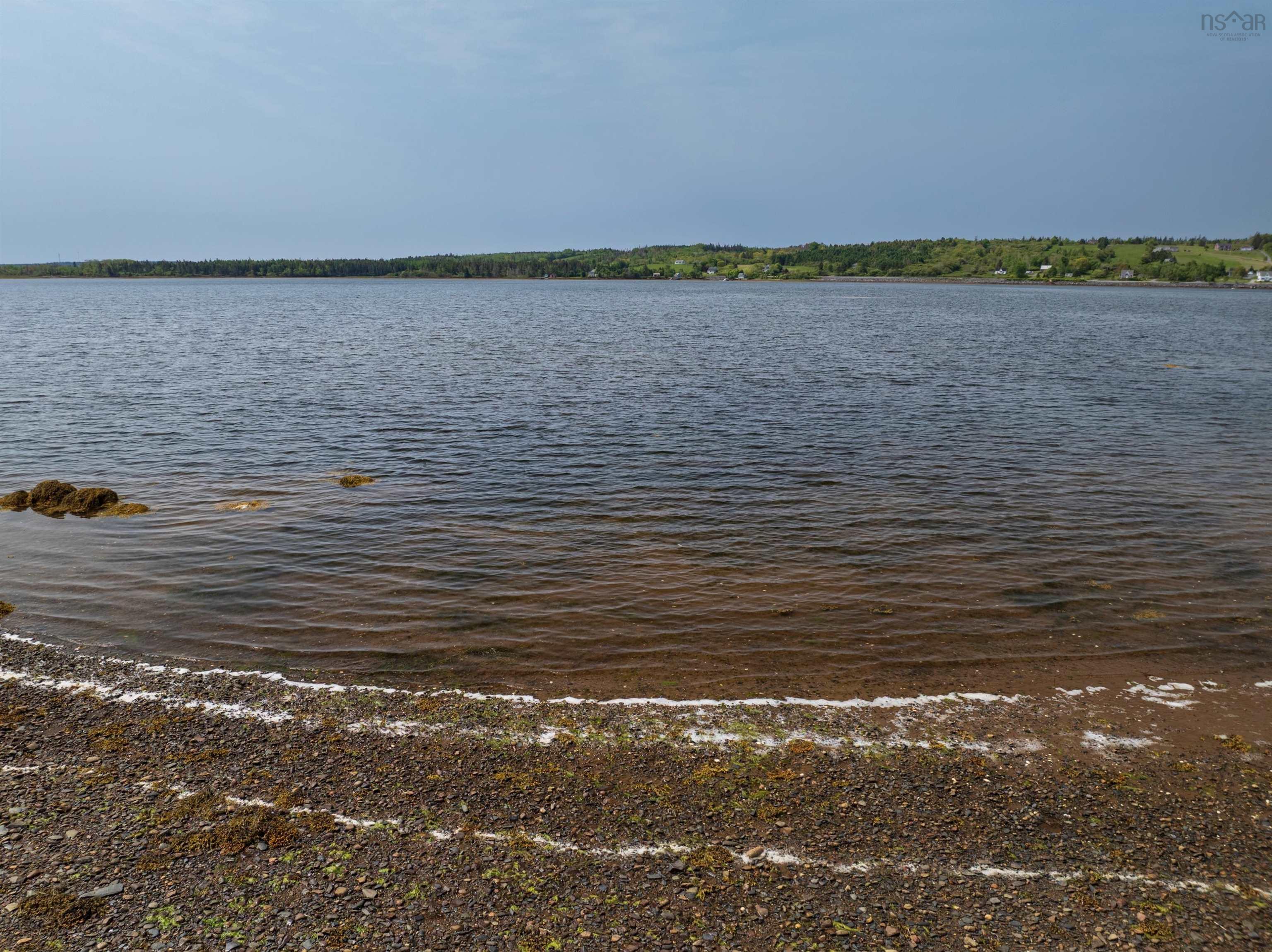 $275,000.00: Woodenship Lane, Feltzen South