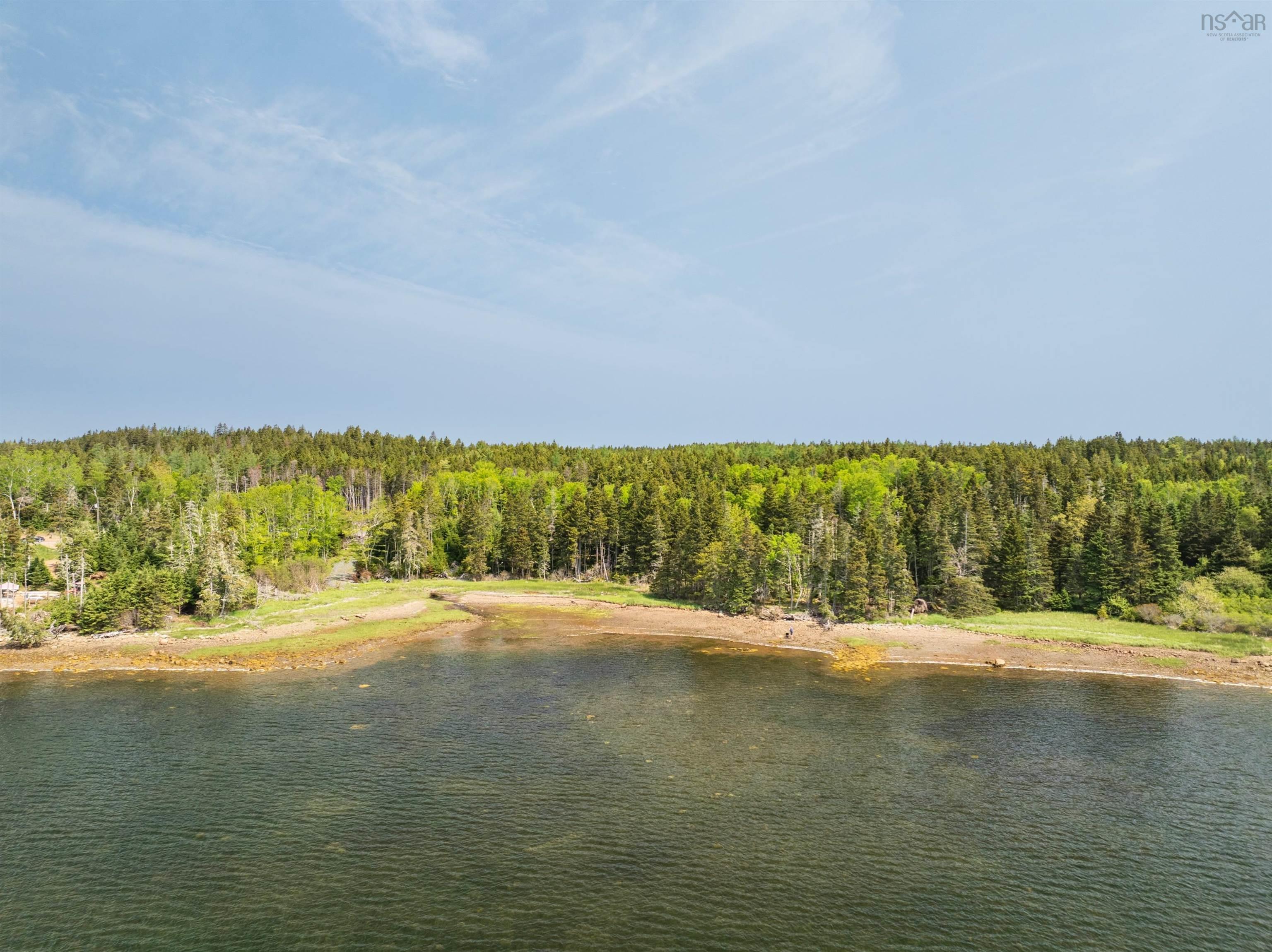 $275,000.00: Woodenship Lane, Feltzen South